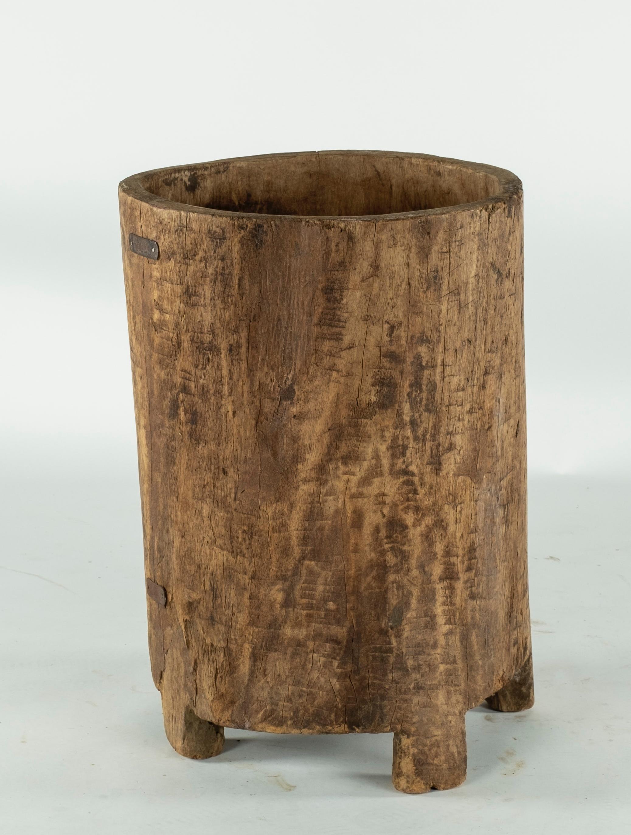 19th Century Hollowed Teak Container In Good Condition In Houston, TX