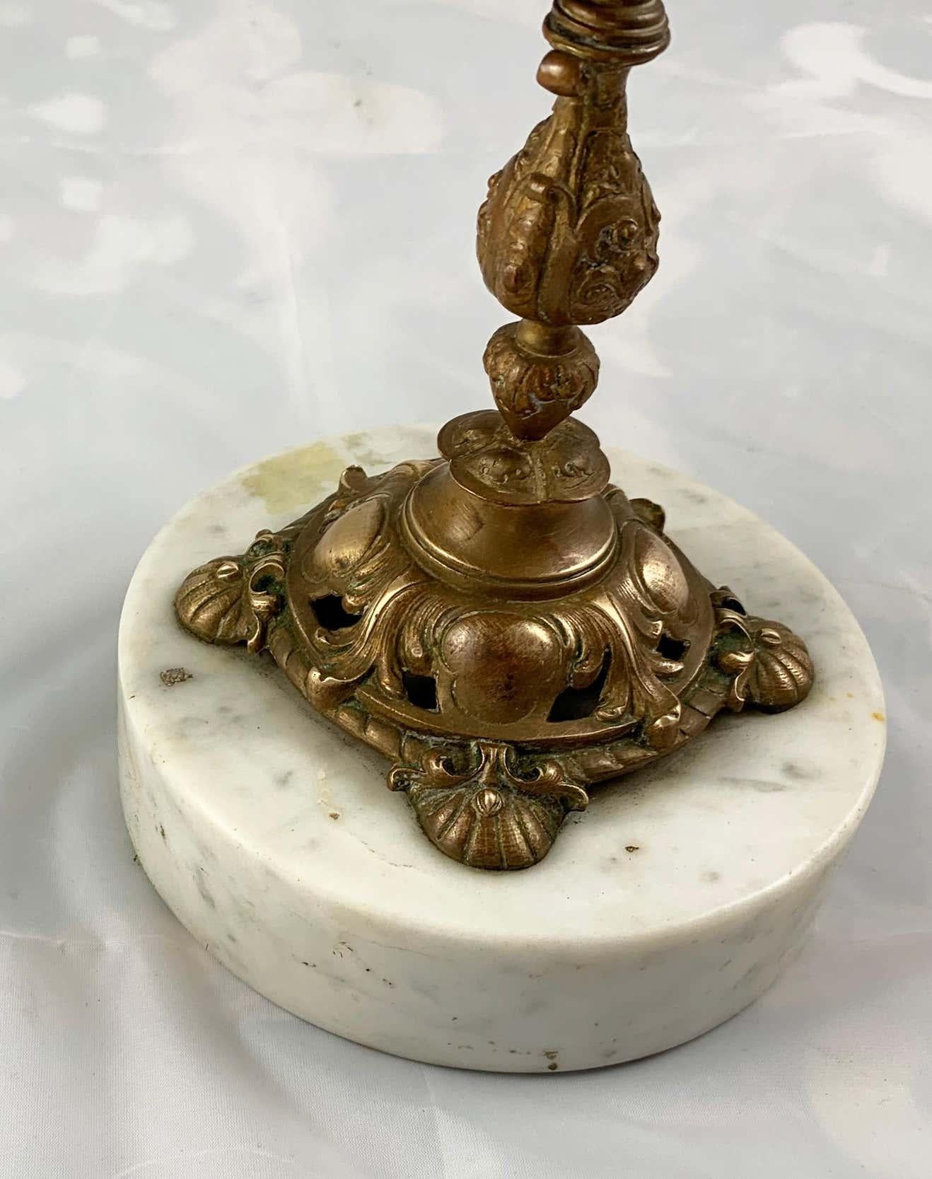 Hand-Crafted 19th Century Horn and Gilt Brass Mounted Cornucopia with Cover For Sale