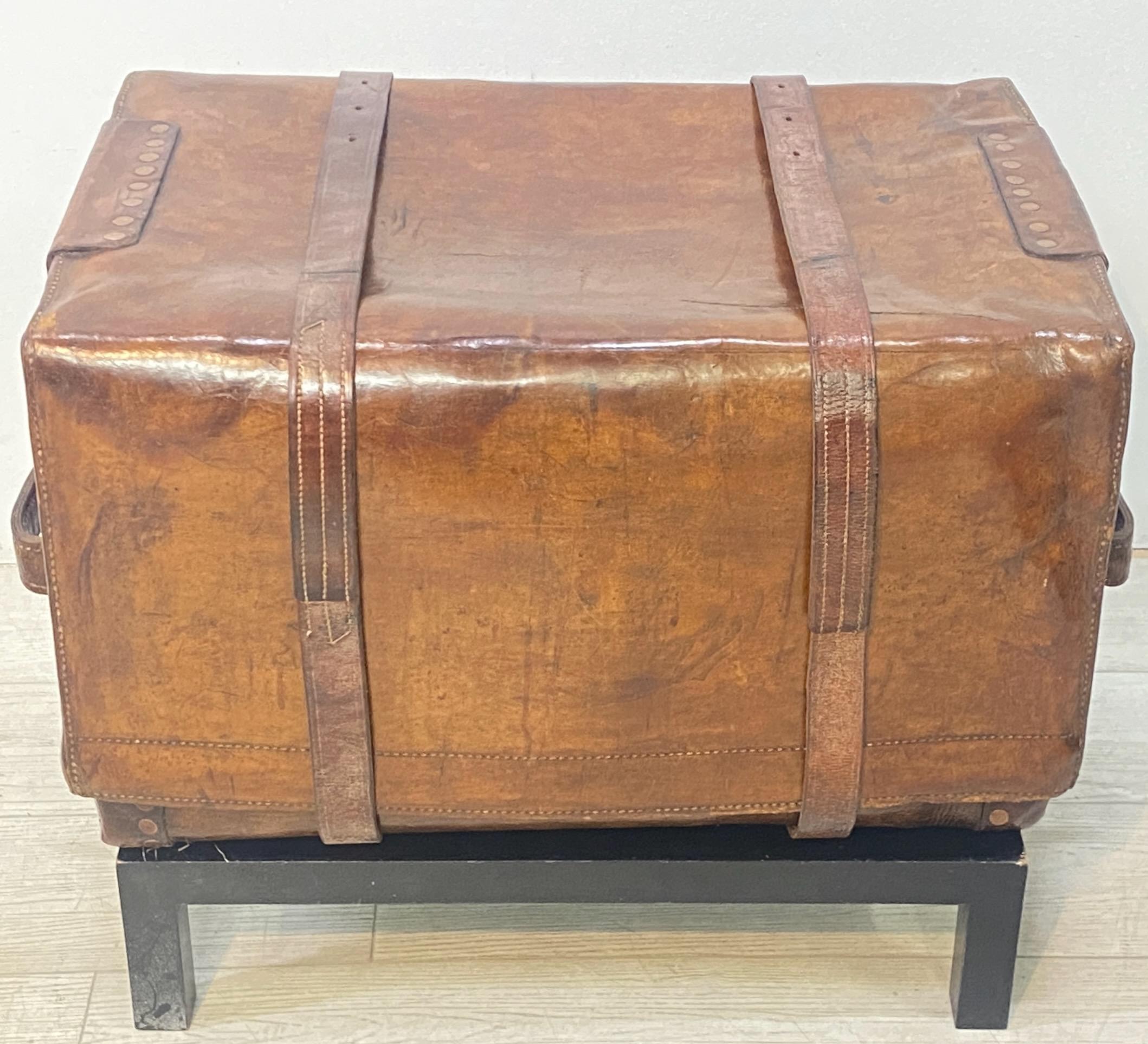 19th Century Horse Hide Leather Carriage Trunk 5