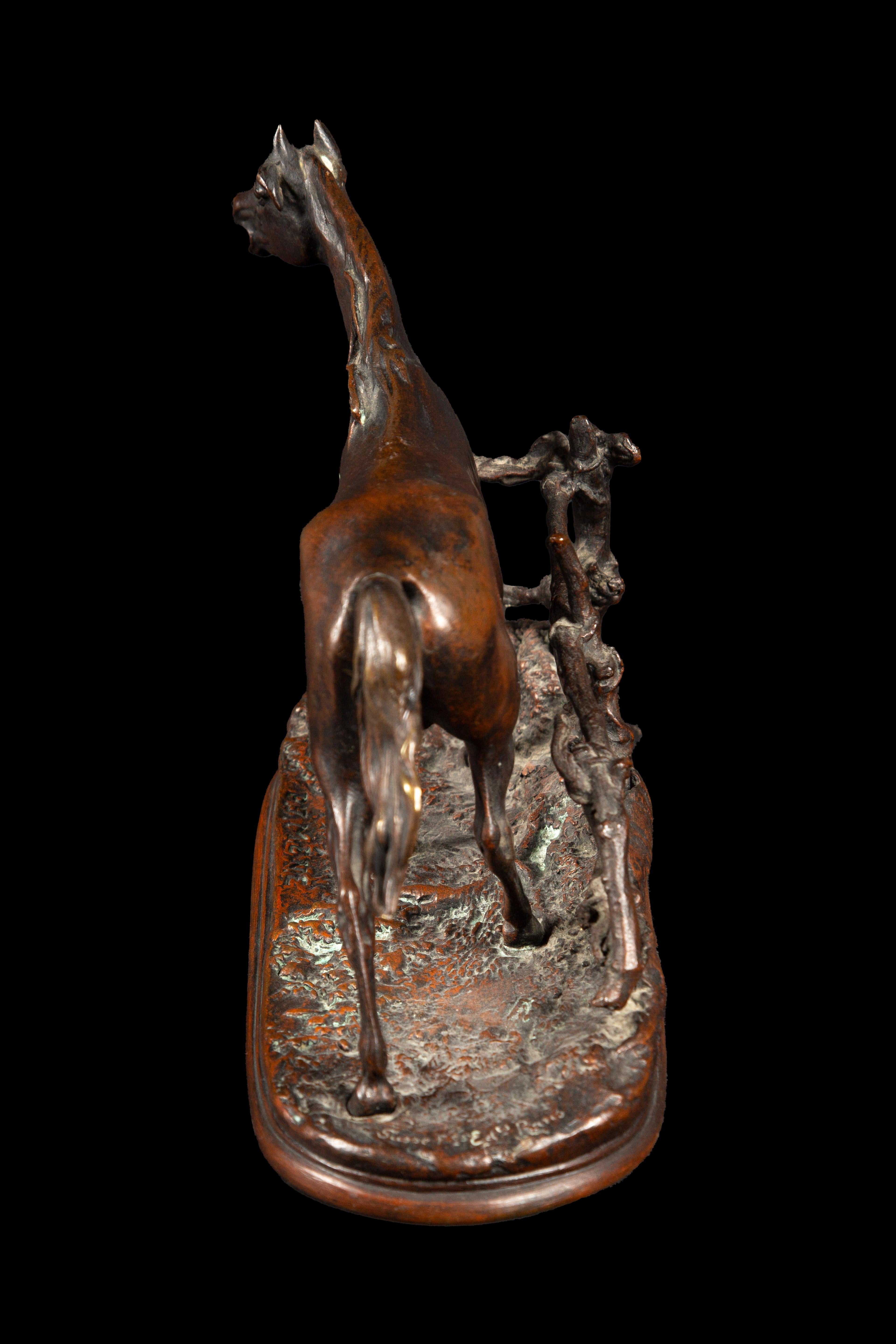 Das Pferd im Paddock aus dem 19. Jahrhundert: Bronzestatue von Pierre-Jules Mêne im Angebot 1