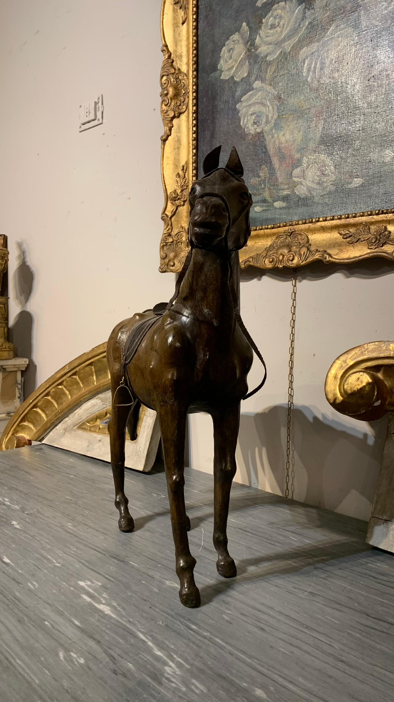 19th CENTURY HORSE MODEL For Sale 1