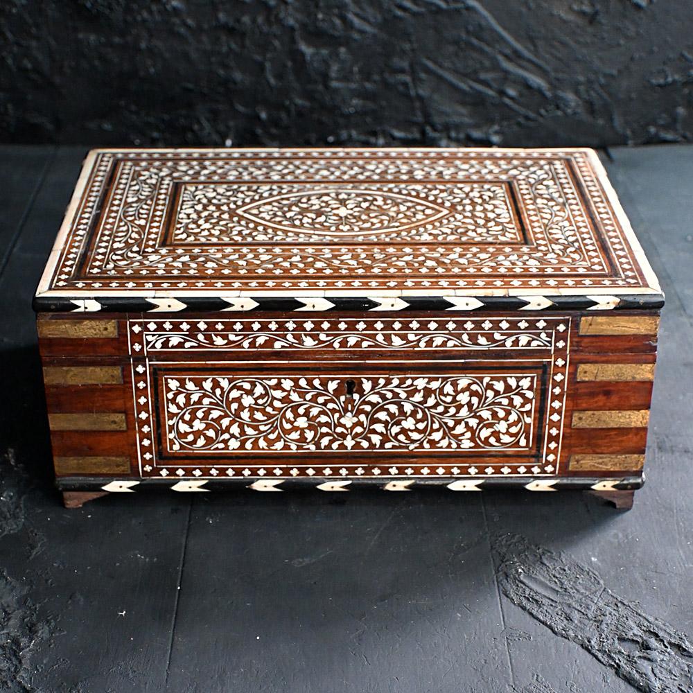 Late 19th Century 19th Century Hoshiarpur Inlaid Writing Box  For Sale