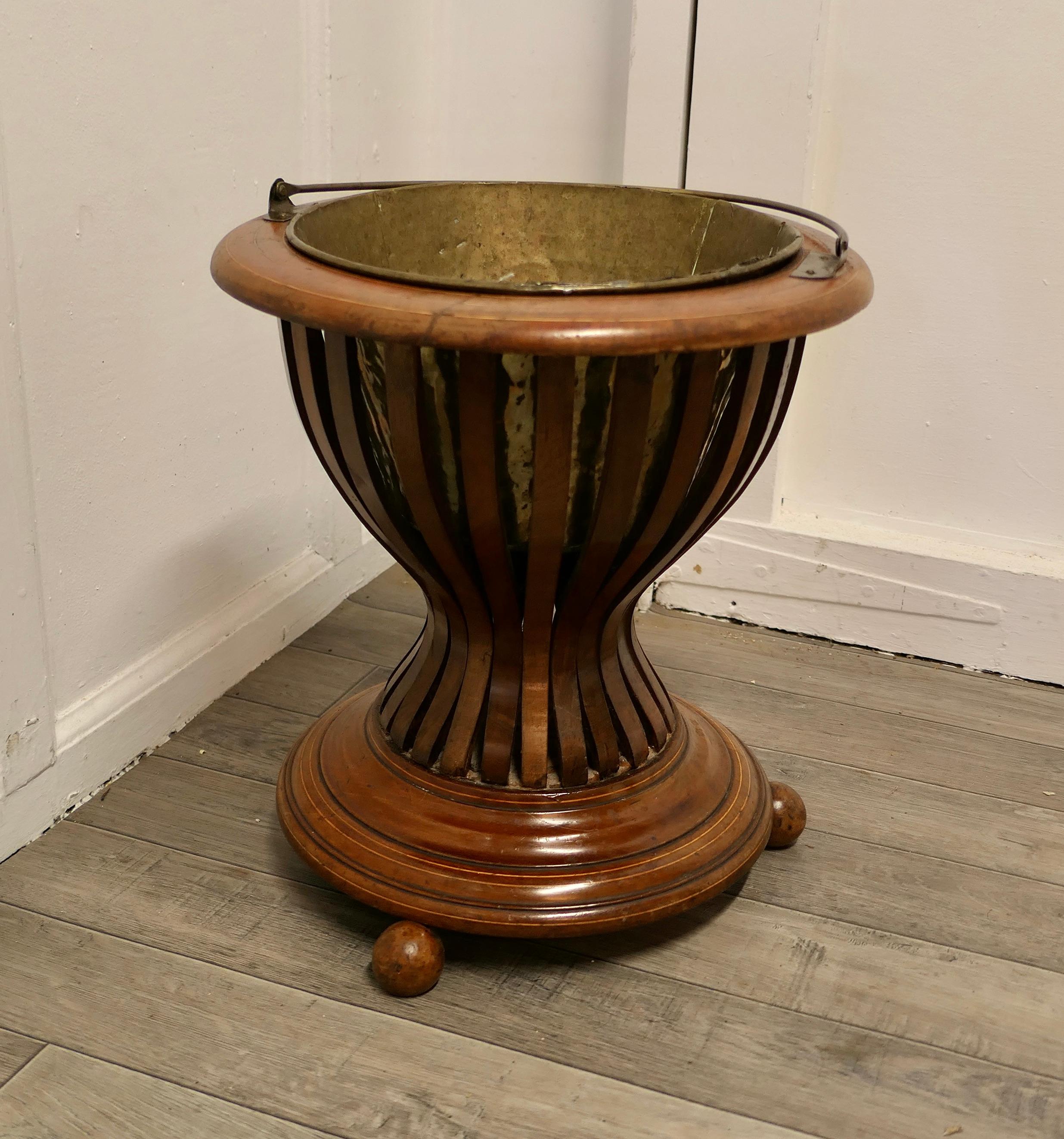 19th Century Hourglass Peat Bucket Planter For Sale 5