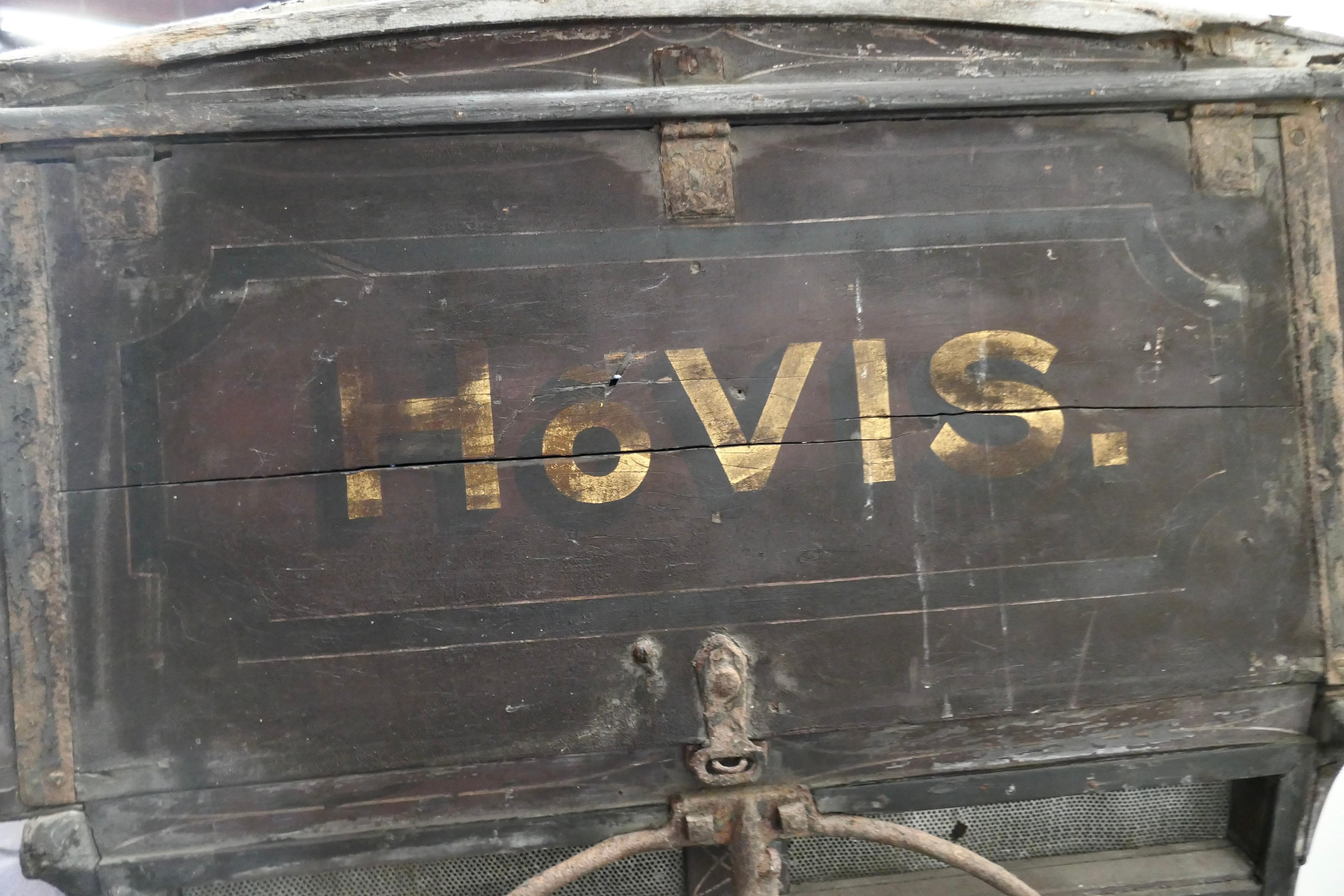 19th Century Hovis, Grocery and Post Office Delivery Hand Cart In Distressed Condition For Sale In Chillerton, Isle of Wight