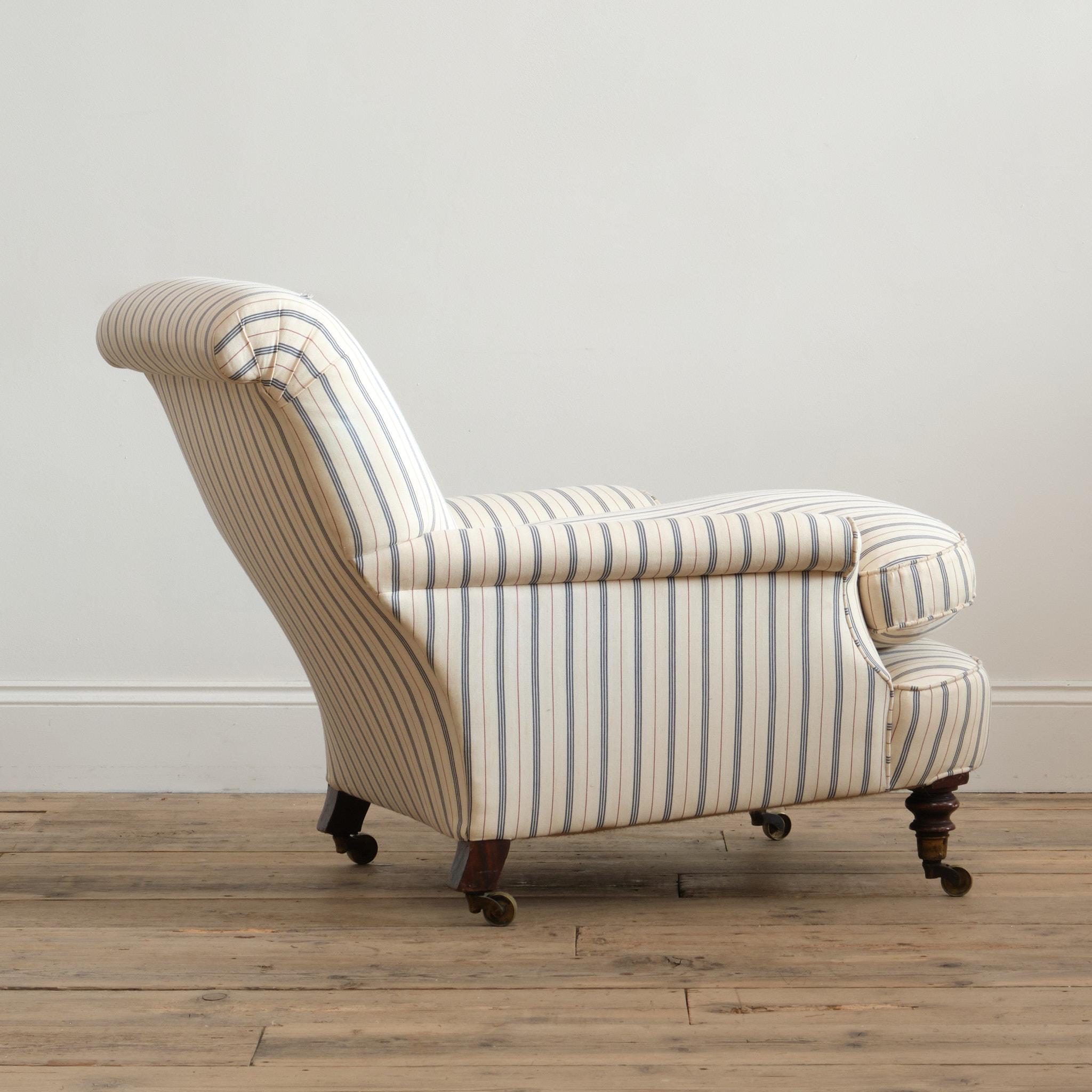 19. Jahrhundert Howard-Stil Club Sessel c1860 (Walnuss) im Angebot