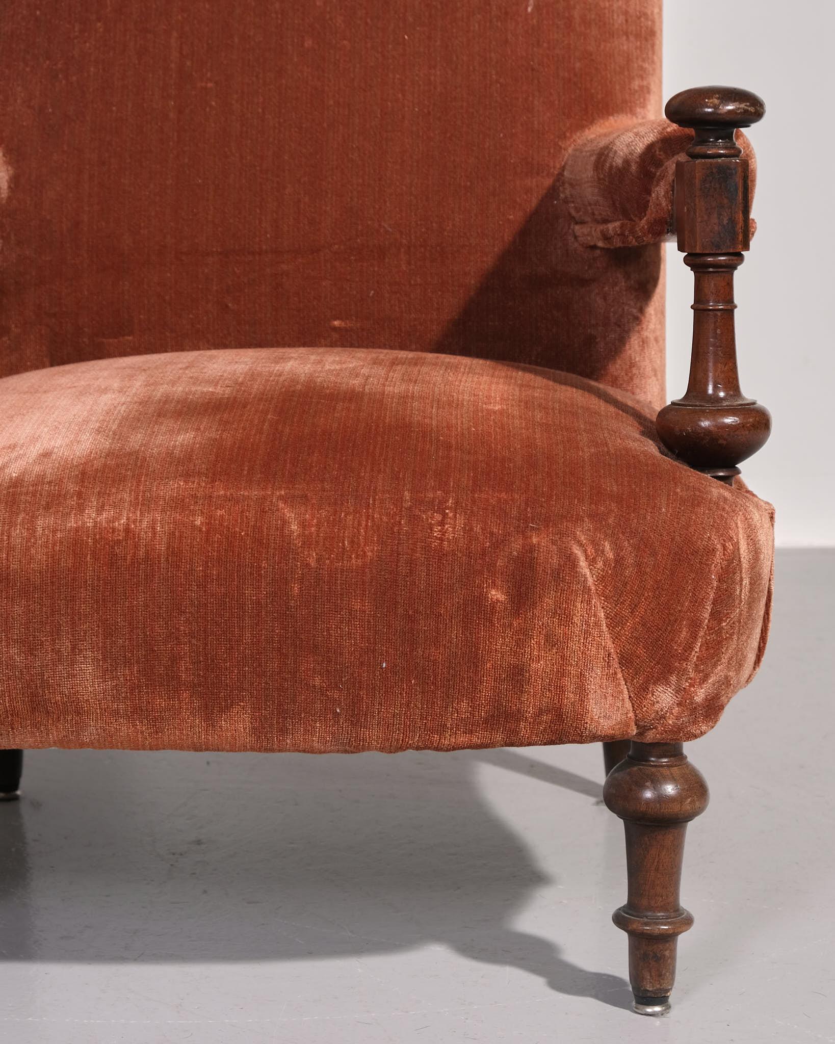 Velours Fauteuil ouvert de style Howard du 19e siècle - retapissé en velours en vente