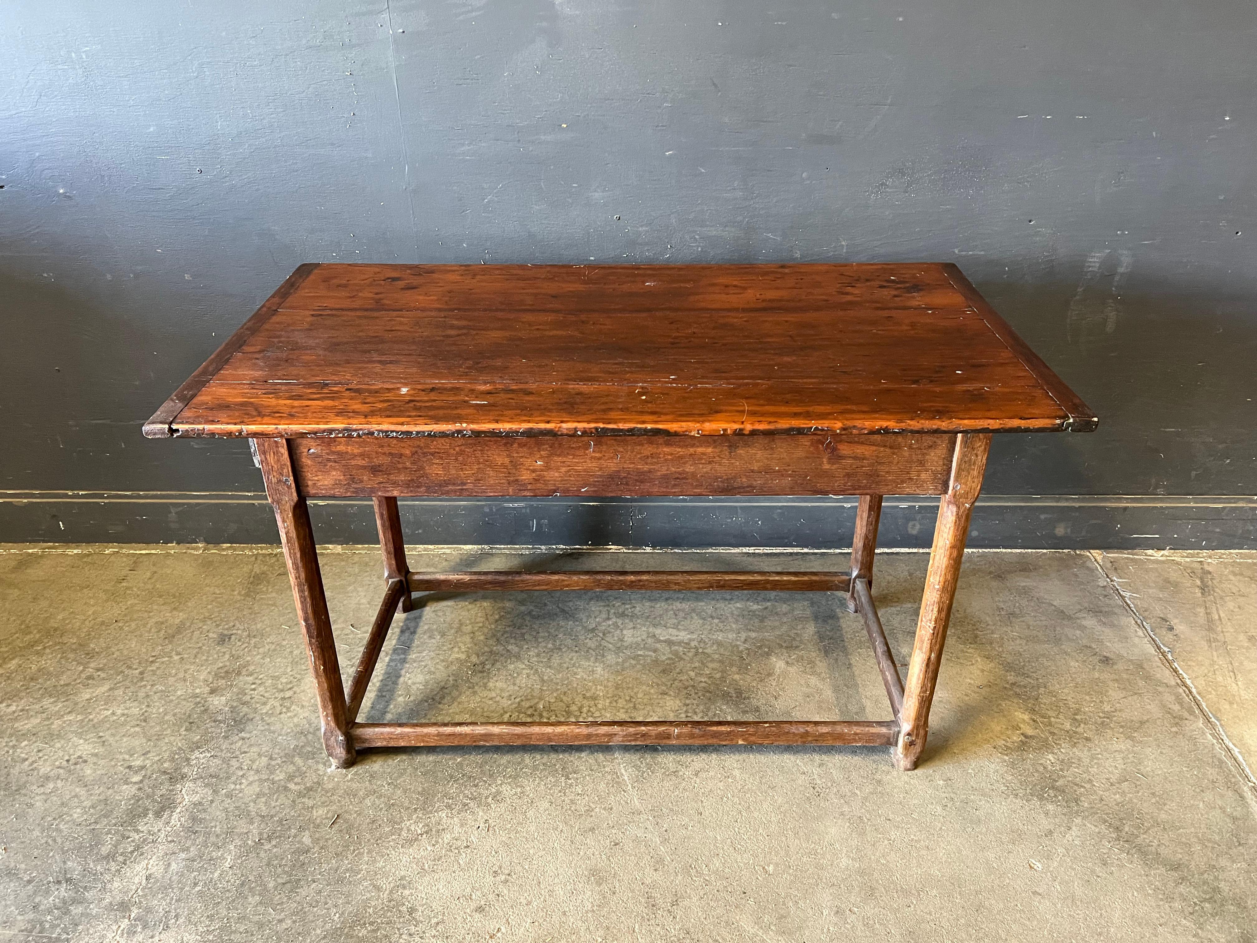 19th Century Hudson Vally Country Table or Desk with Drawers and Stretchers For Sale 9