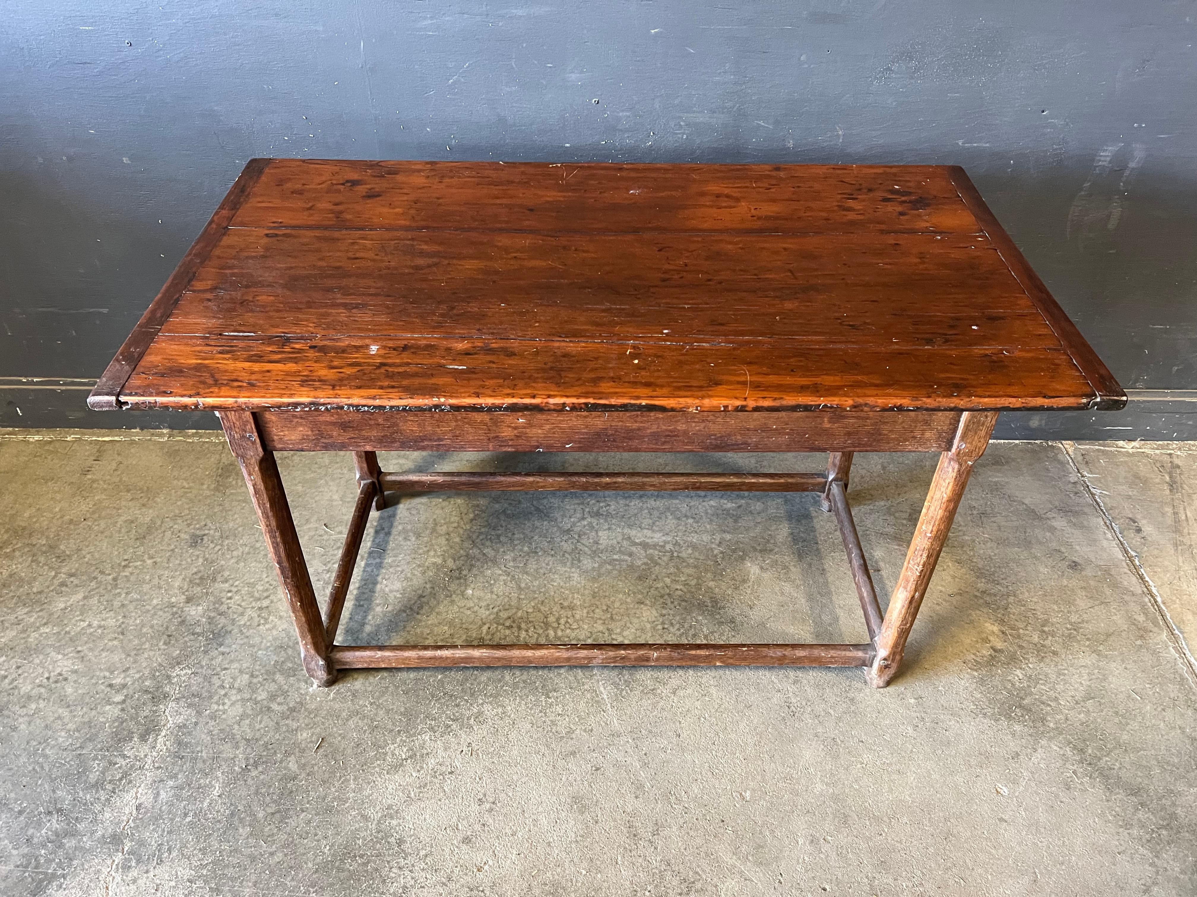 19th Century Hudson Vally Country Table or Desk with Drawers and Stretchers For Sale 3