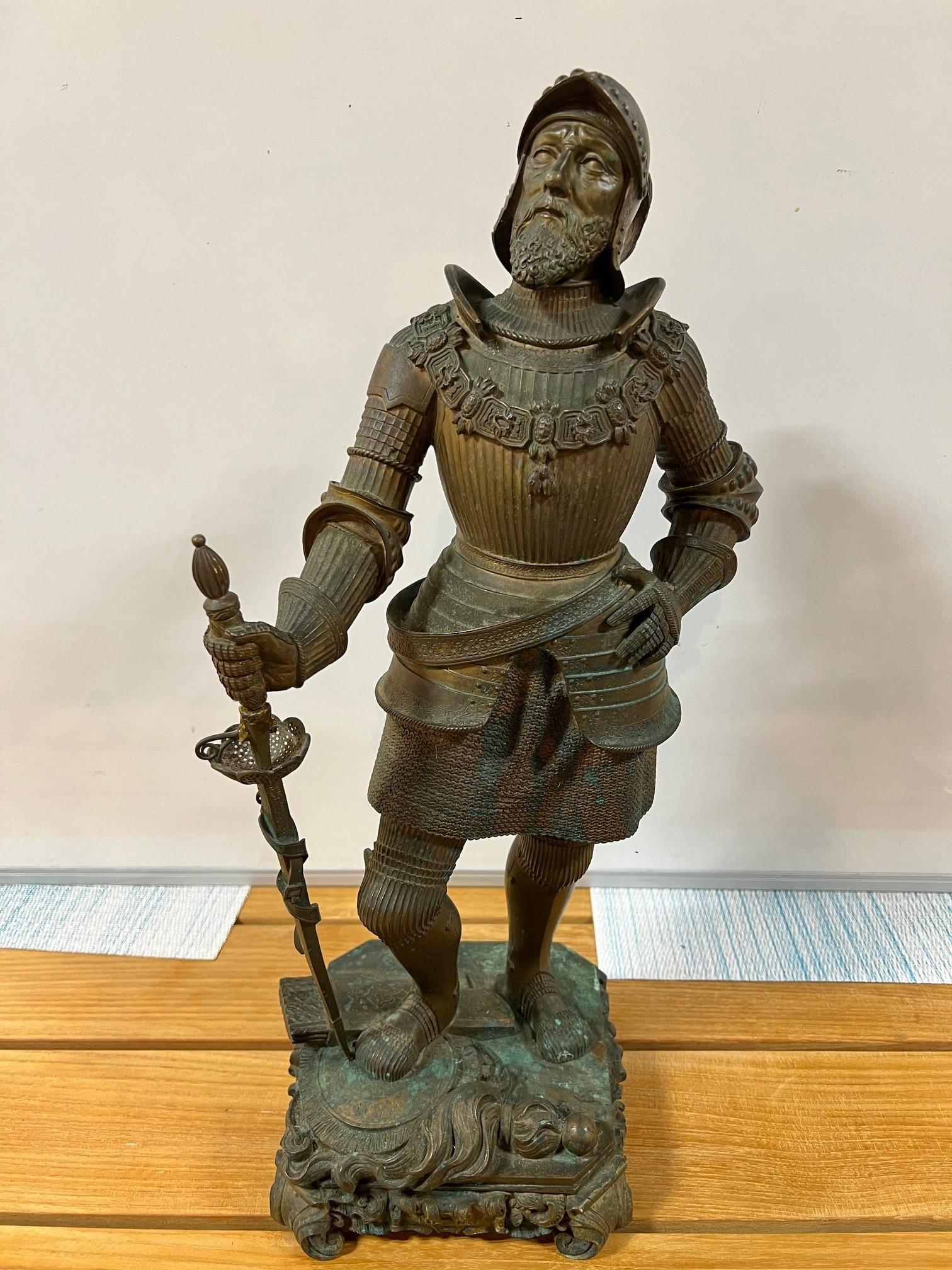 Favolosa scultura in bronzo di Hugo Frantisek Salm raffigurante un cavaliere datata 1844 Salm. L'ultima foto mostra l'identico bronzo esposto in un museo di Praga, nella Repubblica Ceca. La qualità e la lavorazione sono incredibili. Ecco le
