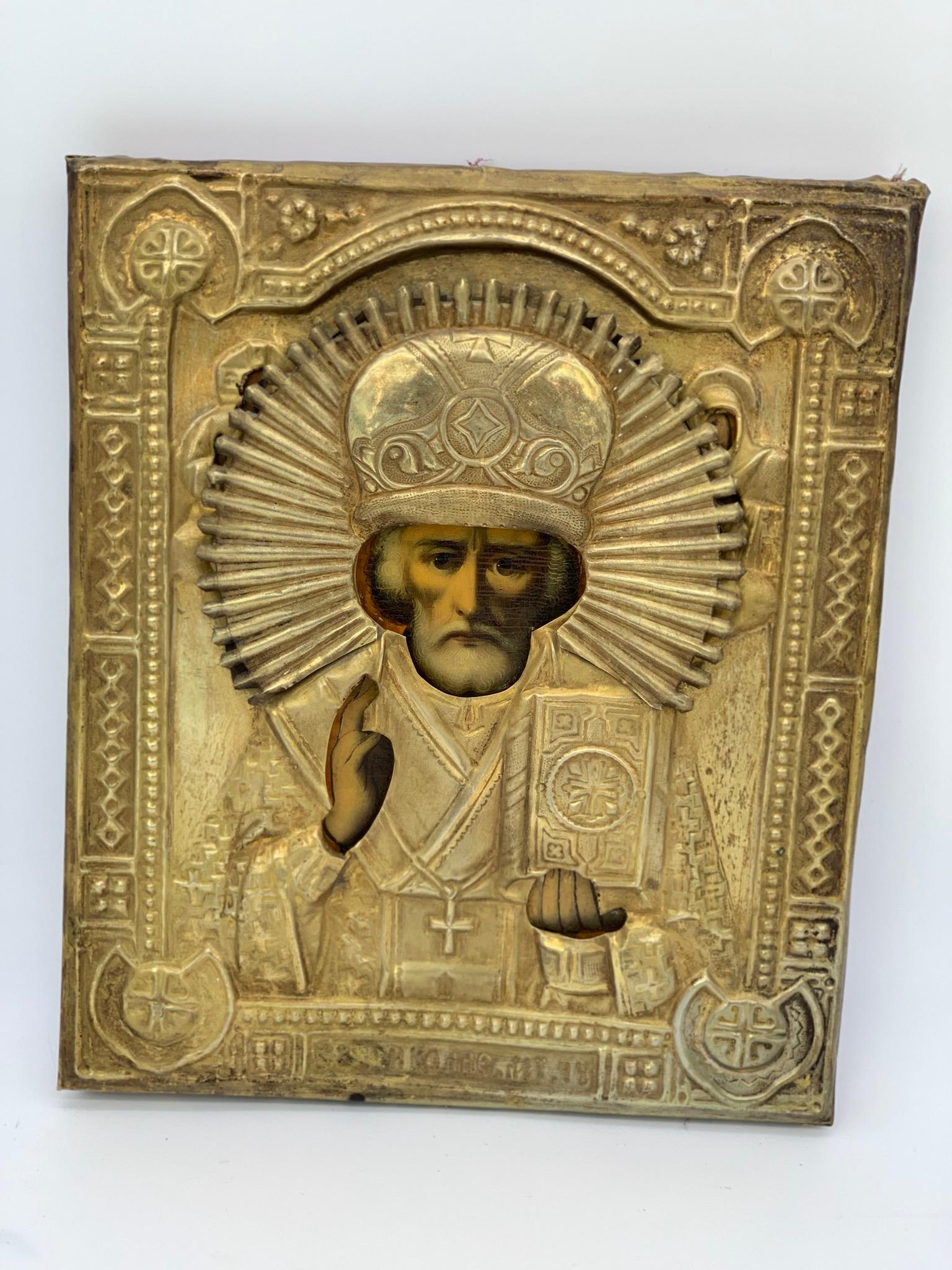 ikone eines Bischofs mit Messingarbeiten und Malerei aus dem 19 (Klassisch-griechisch) im Angebot