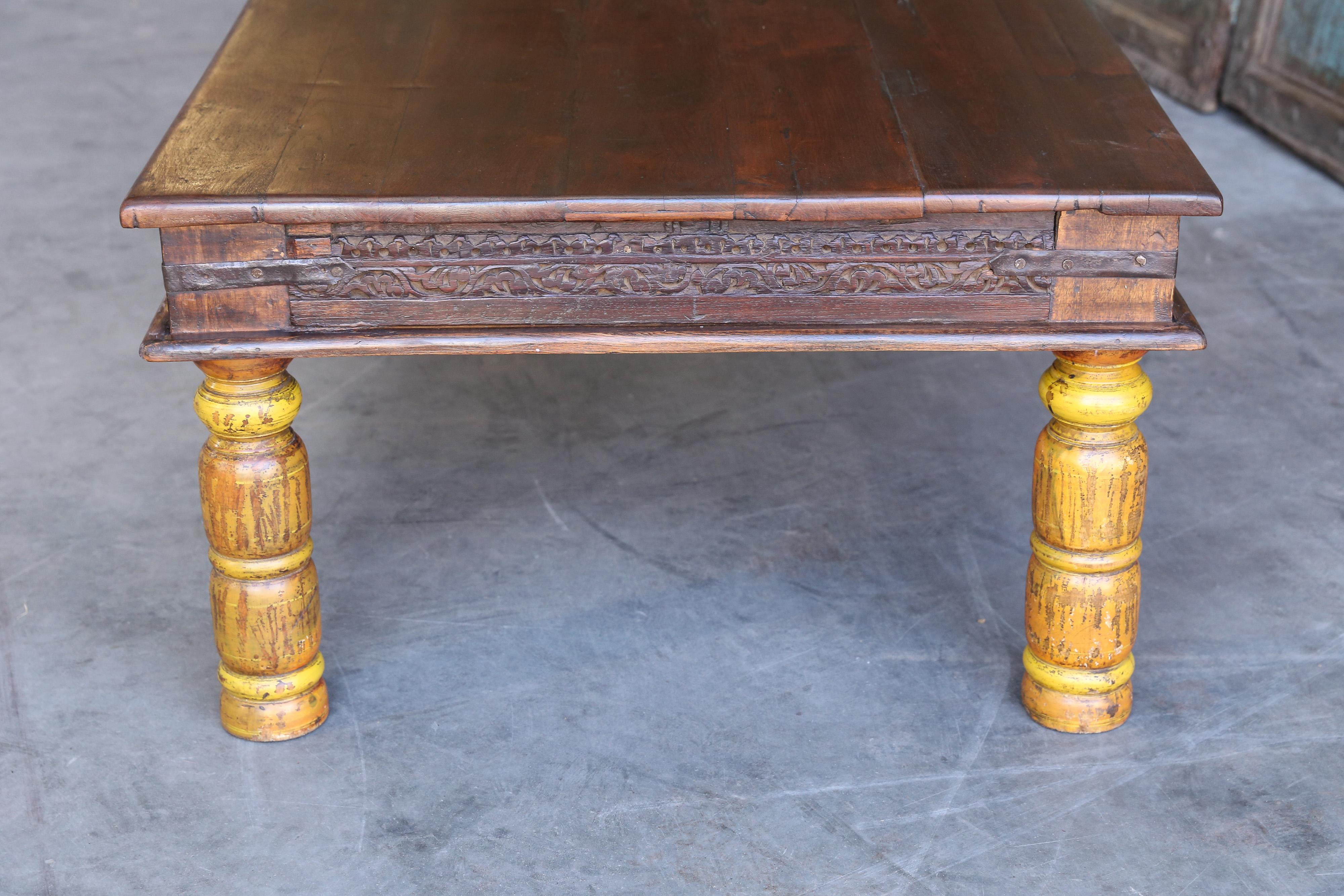 Indian 19th Century Idealistic Solid Teak Wood Coffee Table from a Tea Plantation For Sale