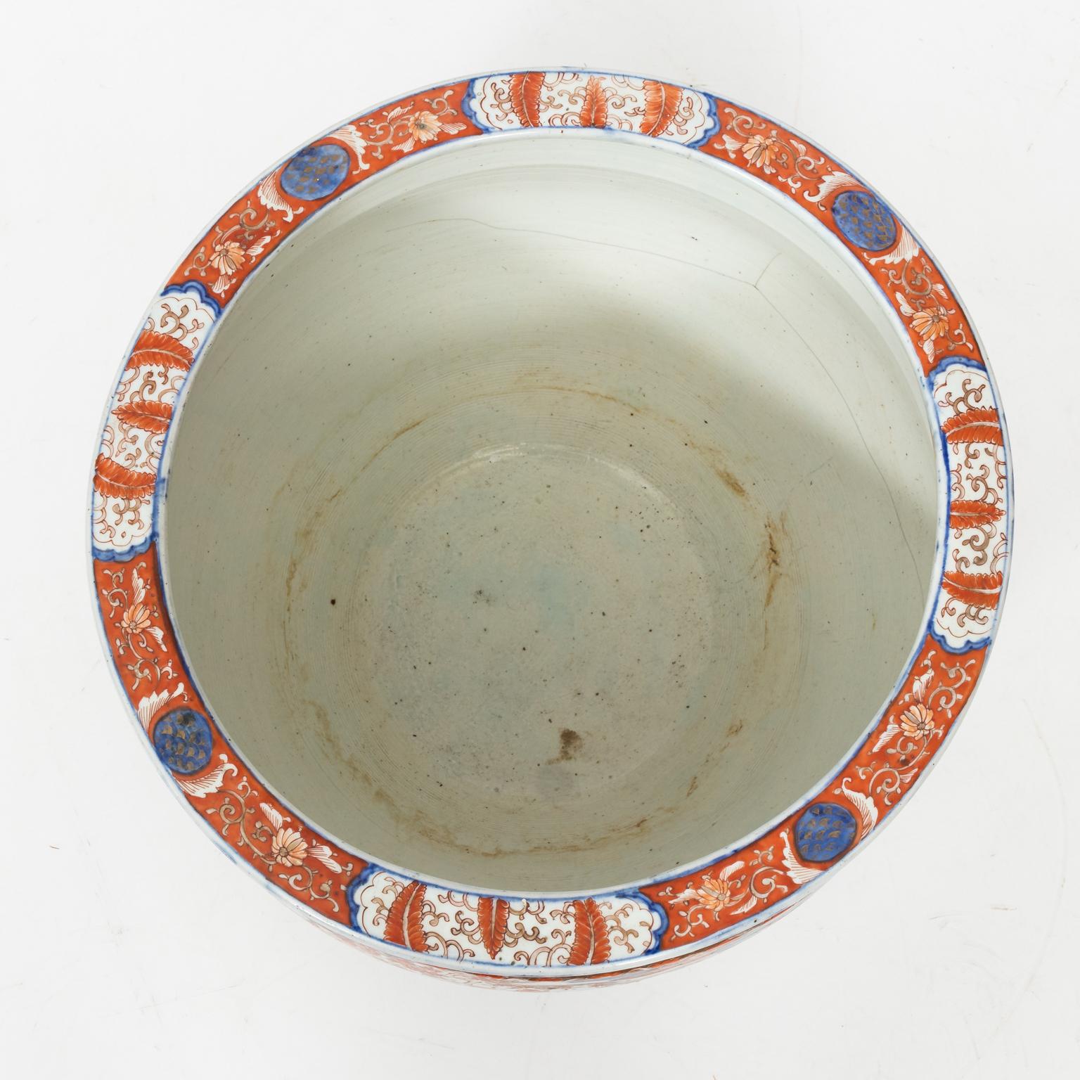 19th Century Imari Cache Pot 2