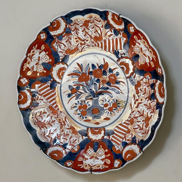 Japonisme 19th Century Imari Hand-Painted Charger For Sale