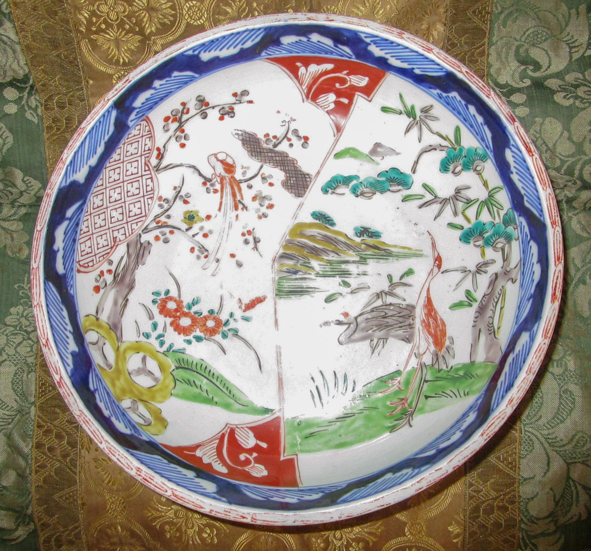 19th Century Imari Japanese Meiji Bowl with Crane Motif 5