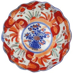 19th Century Imari Japanese Meiji Scalloped Bowl