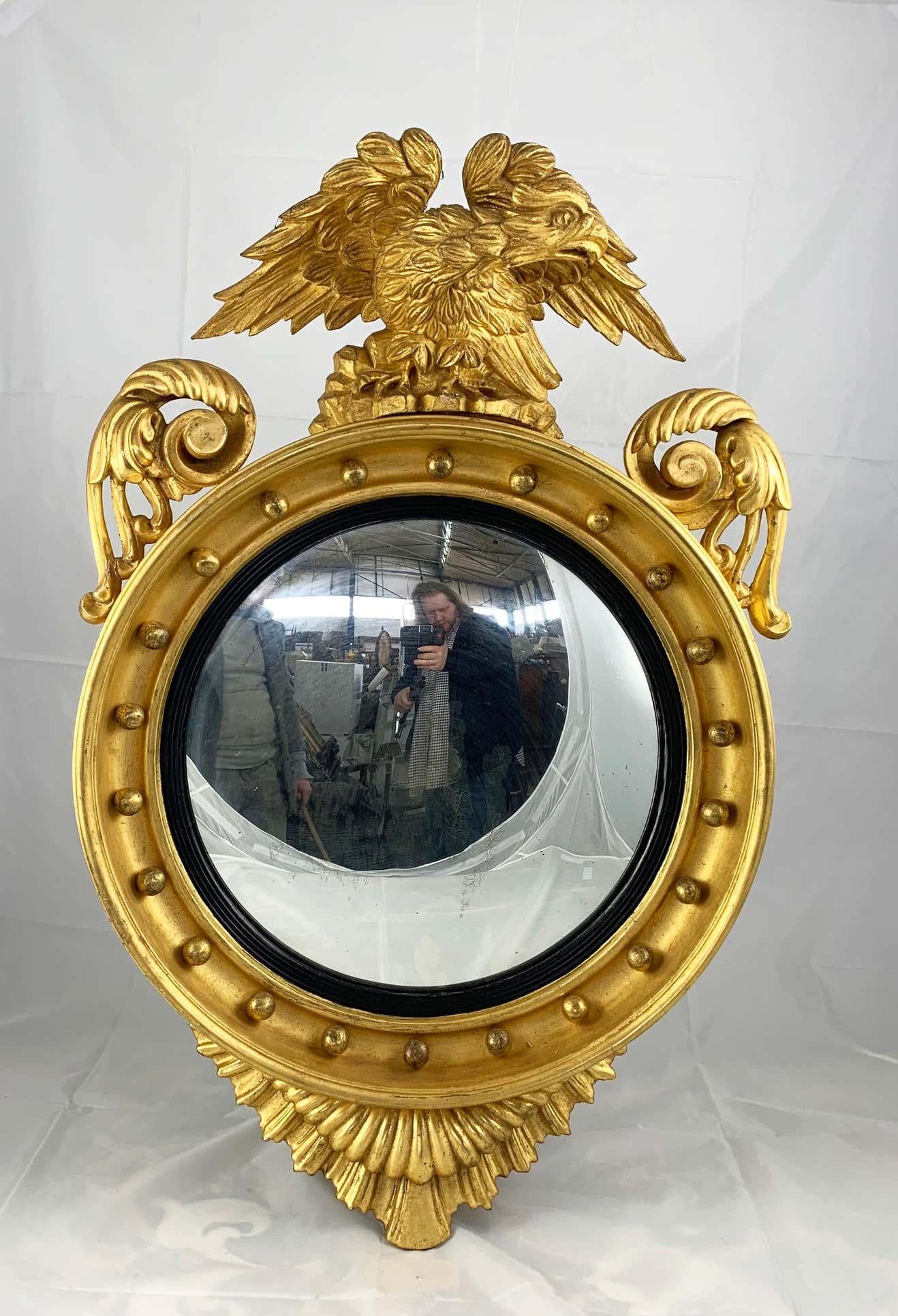 19th Century Impressive Regency Giltwood Carved Convex Wall Mirror For Sale 3