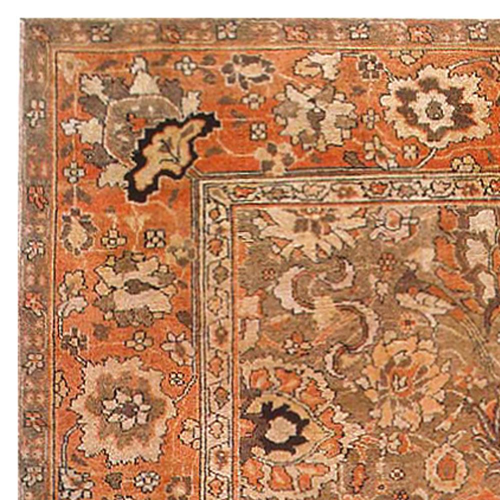 19th Century Indian Amritsar Handmade Wool Rug In Good Condition For Sale In New York, NY