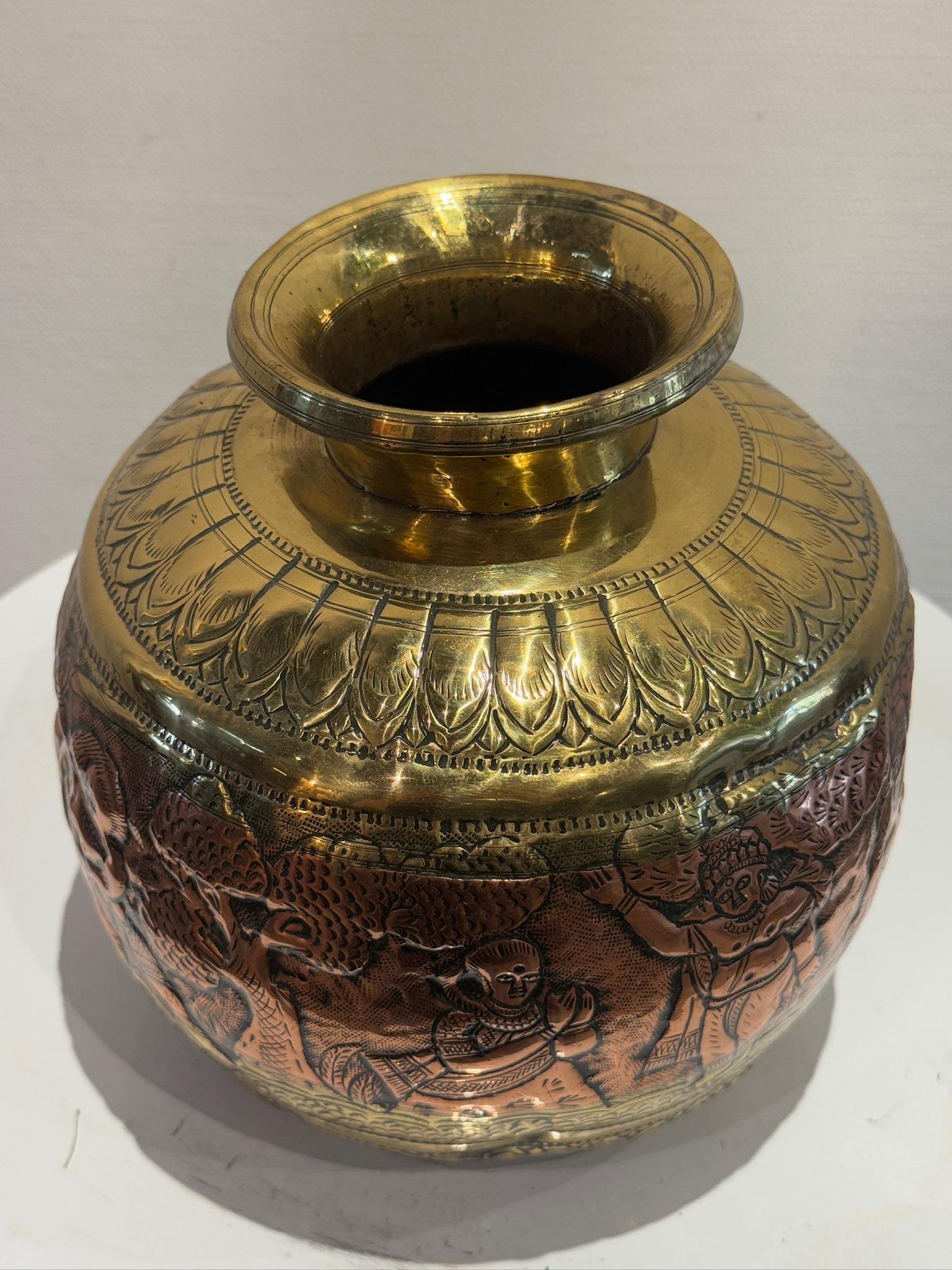 19th Century Indian Brass & Copper Ritual Vessel with Hand-Etched Hindu Deities For Sale 4