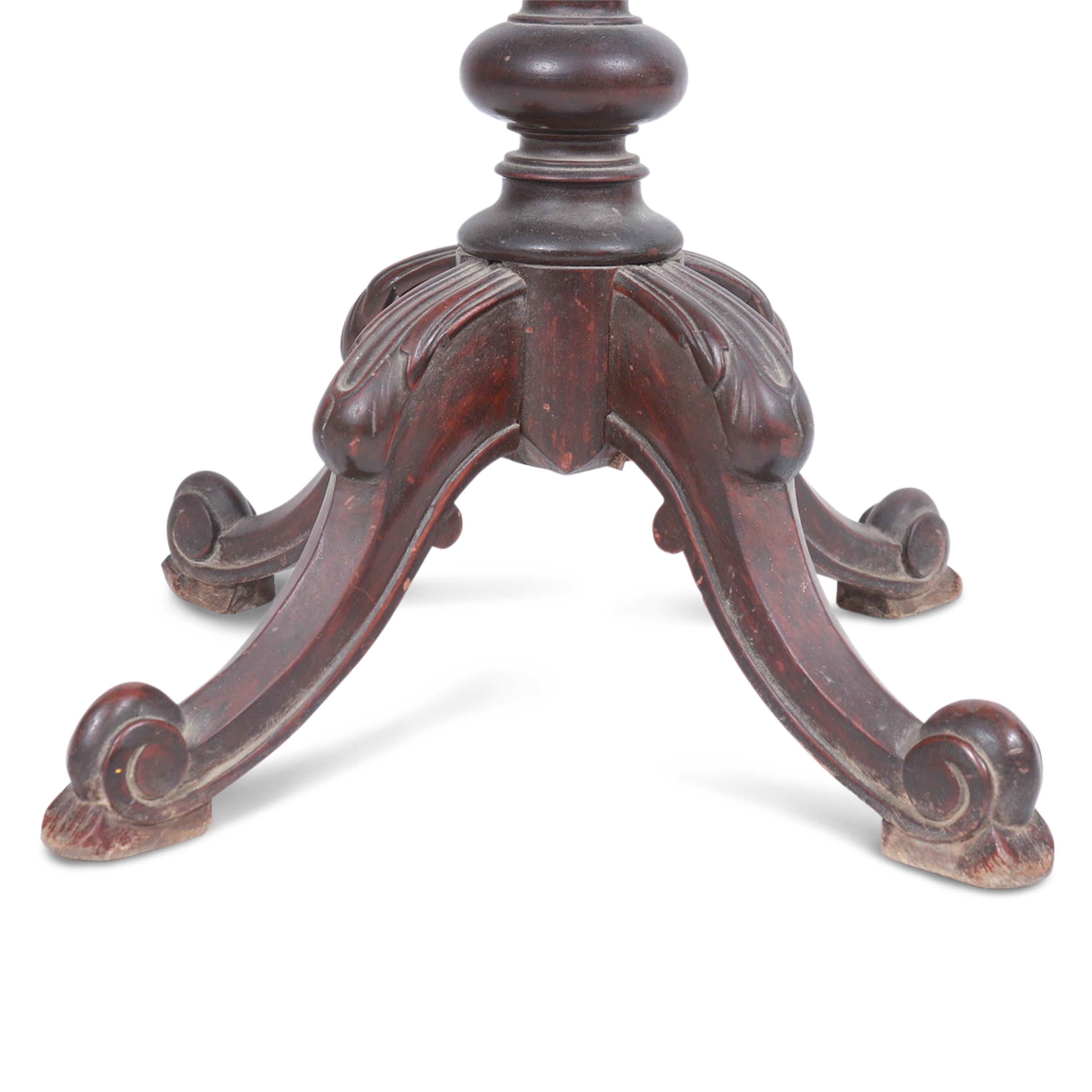 19th Century Indian Carved Mahogany Teapoy For Sale 2