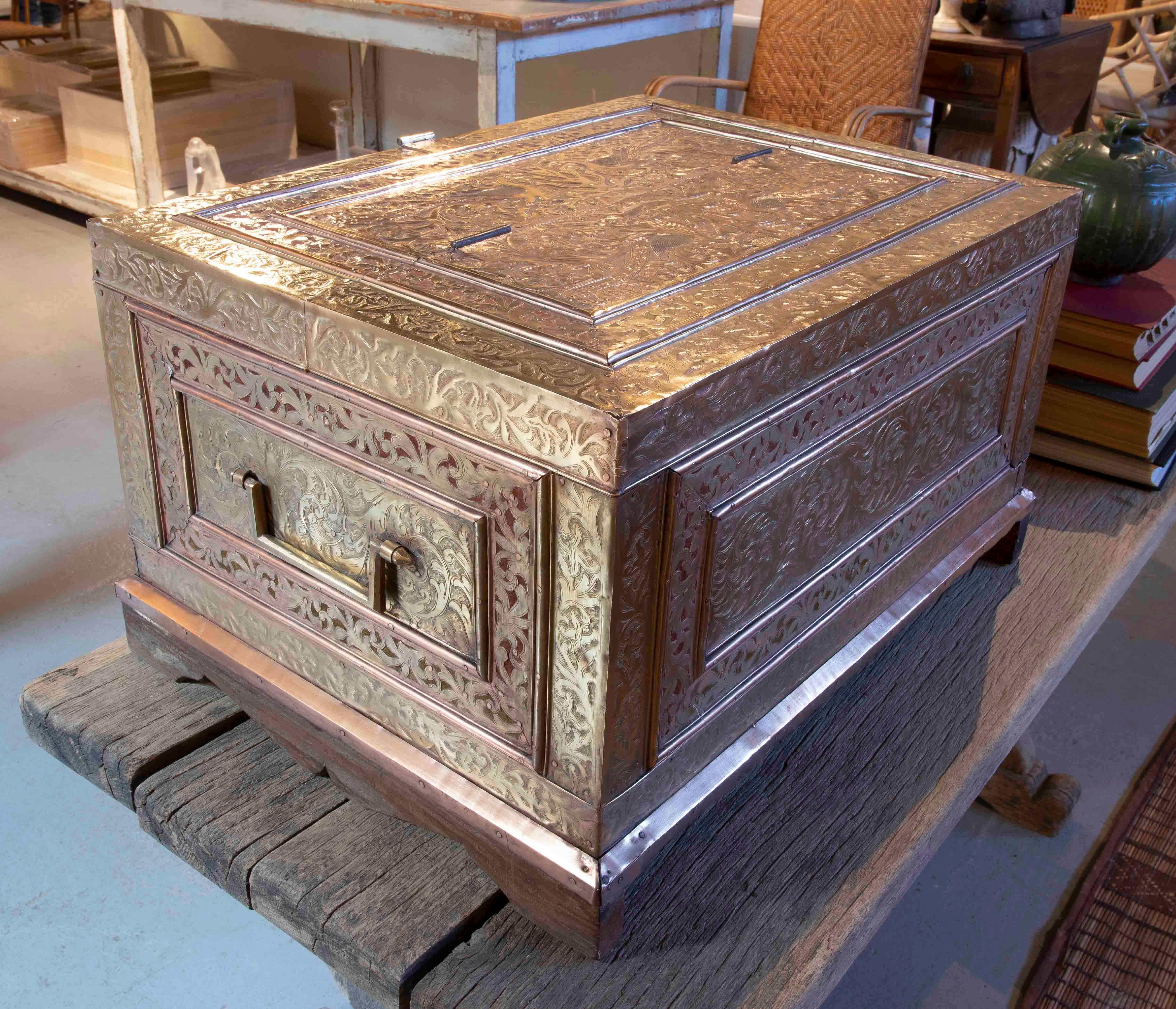 19th Century Indian Chest with Wooden Frame Covered in Embossed Brass  For Sale 8