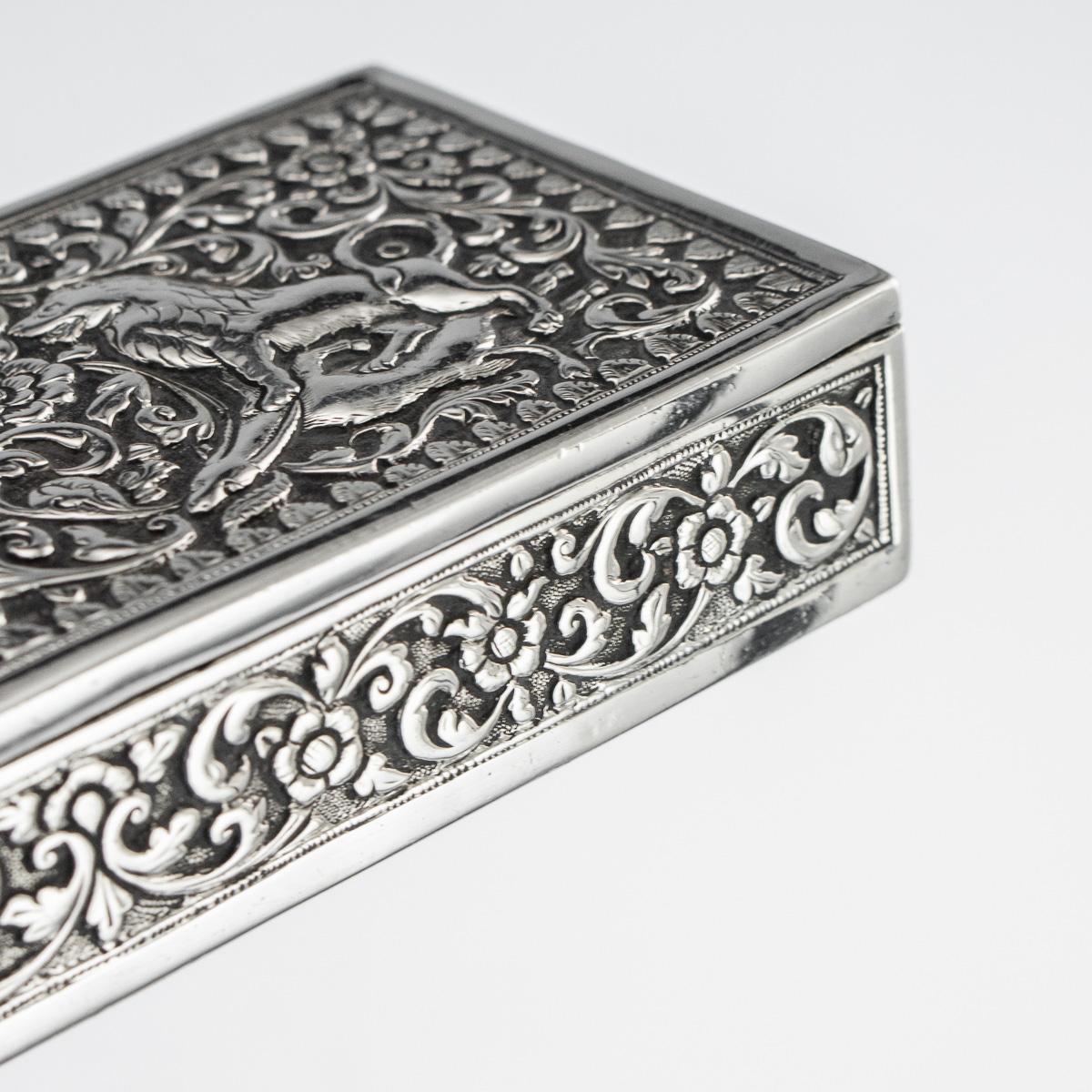 19th Century Indian Colonial Cutch Solid Silver Stamp Box, circa 1890 11