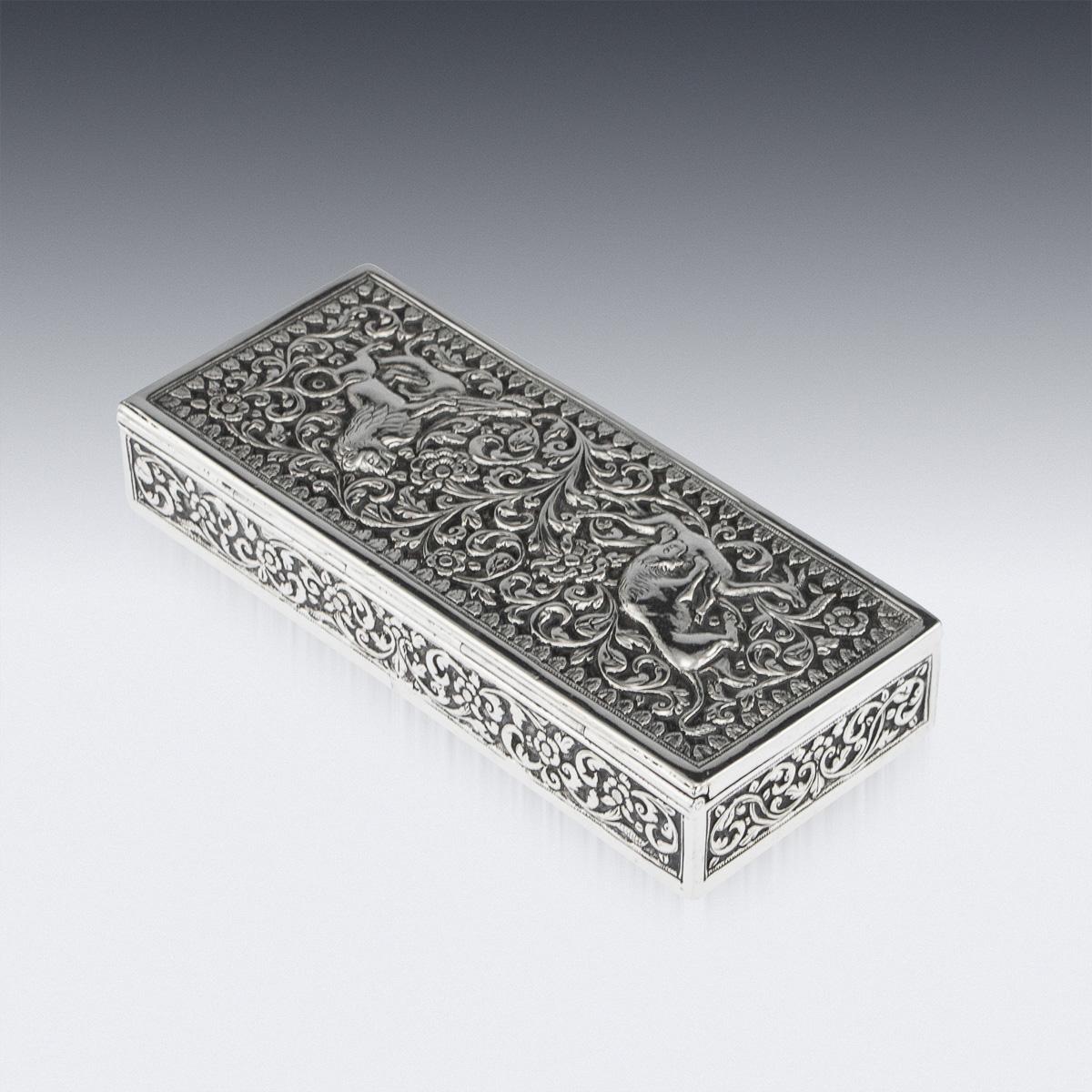 19th Century Indian Colonial Cutch Solid Silver Stamp Box, circa 1890 3