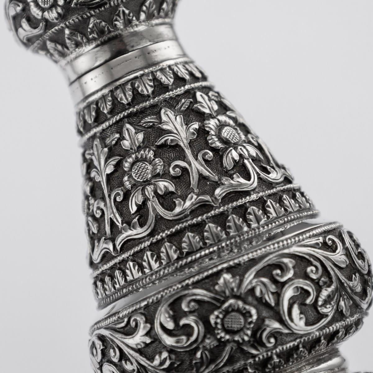 19th Century Indian Cutch Solid Silver Condiment Set, Oomersi Mawji, circa 1890 6
