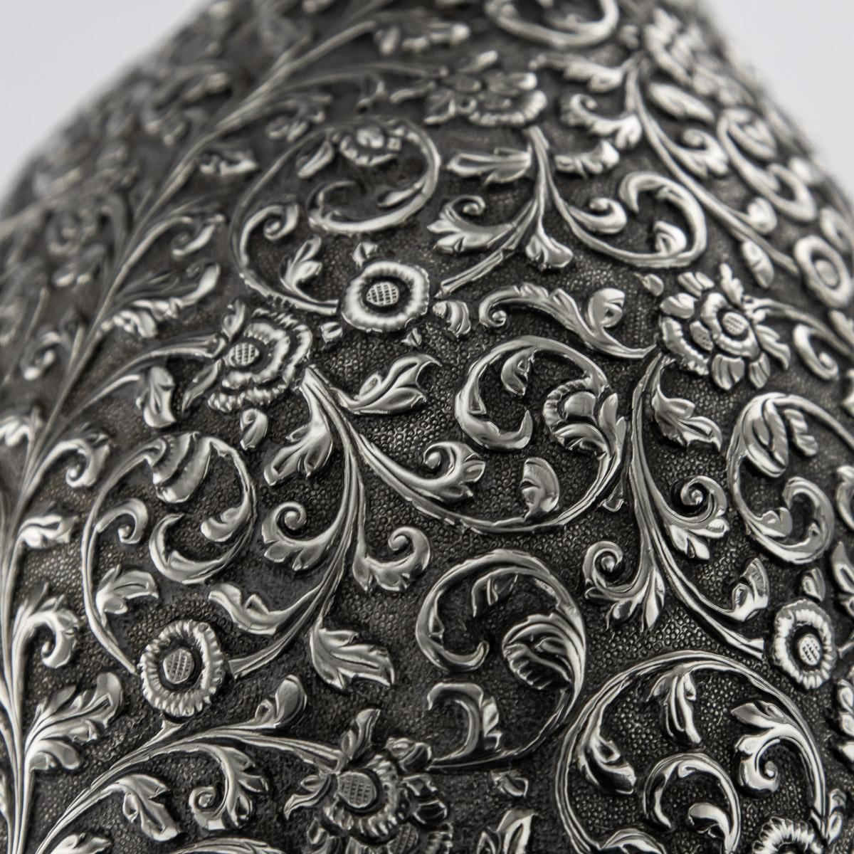 19th Century Indian Cutch Solid Silver Repousse Ewer, circa 1880 10