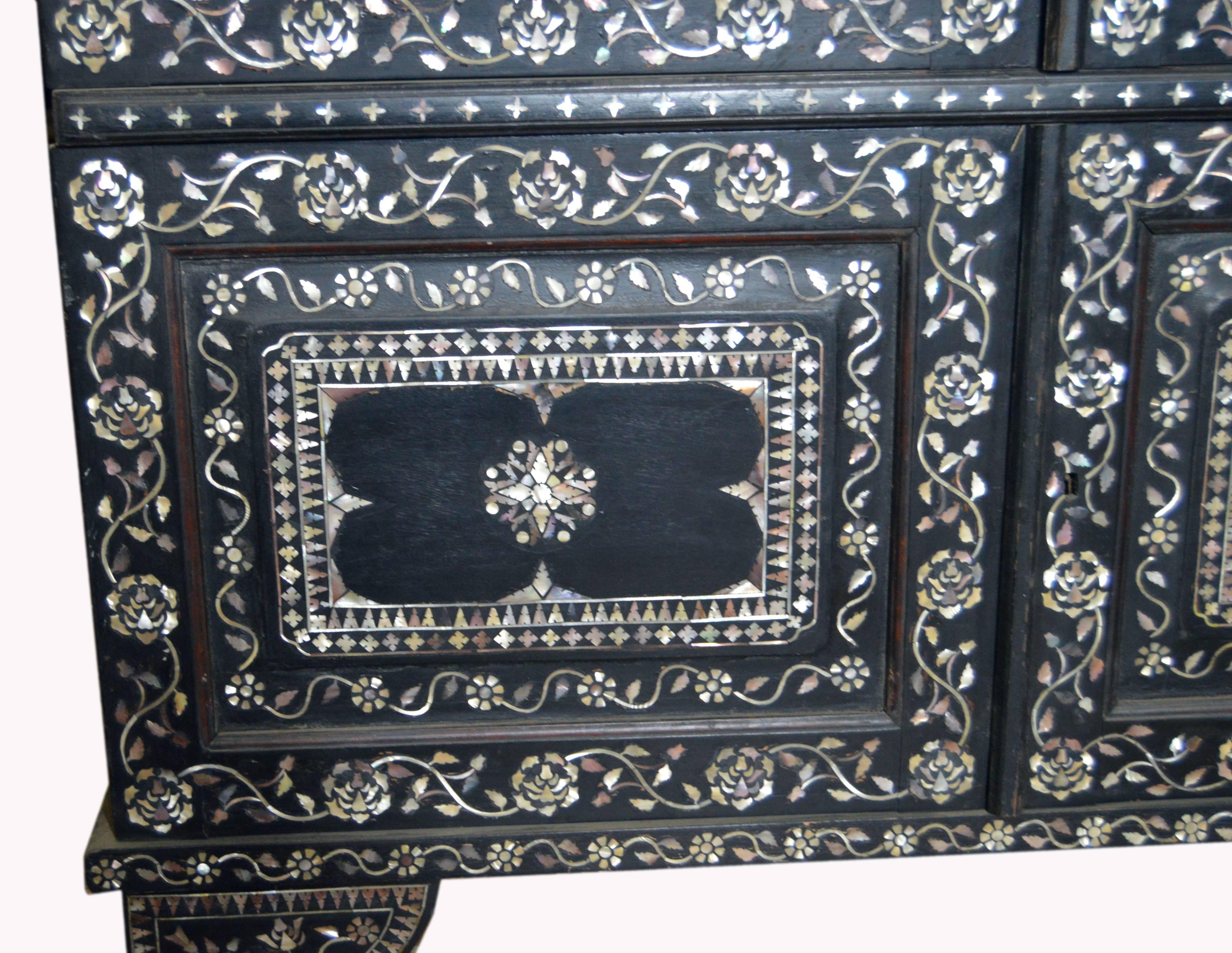 19th Century Indian Ebonized Wood Cabinet with Mother-of-Pearl Inlay and Glass In Good Condition In Yonkers, NY