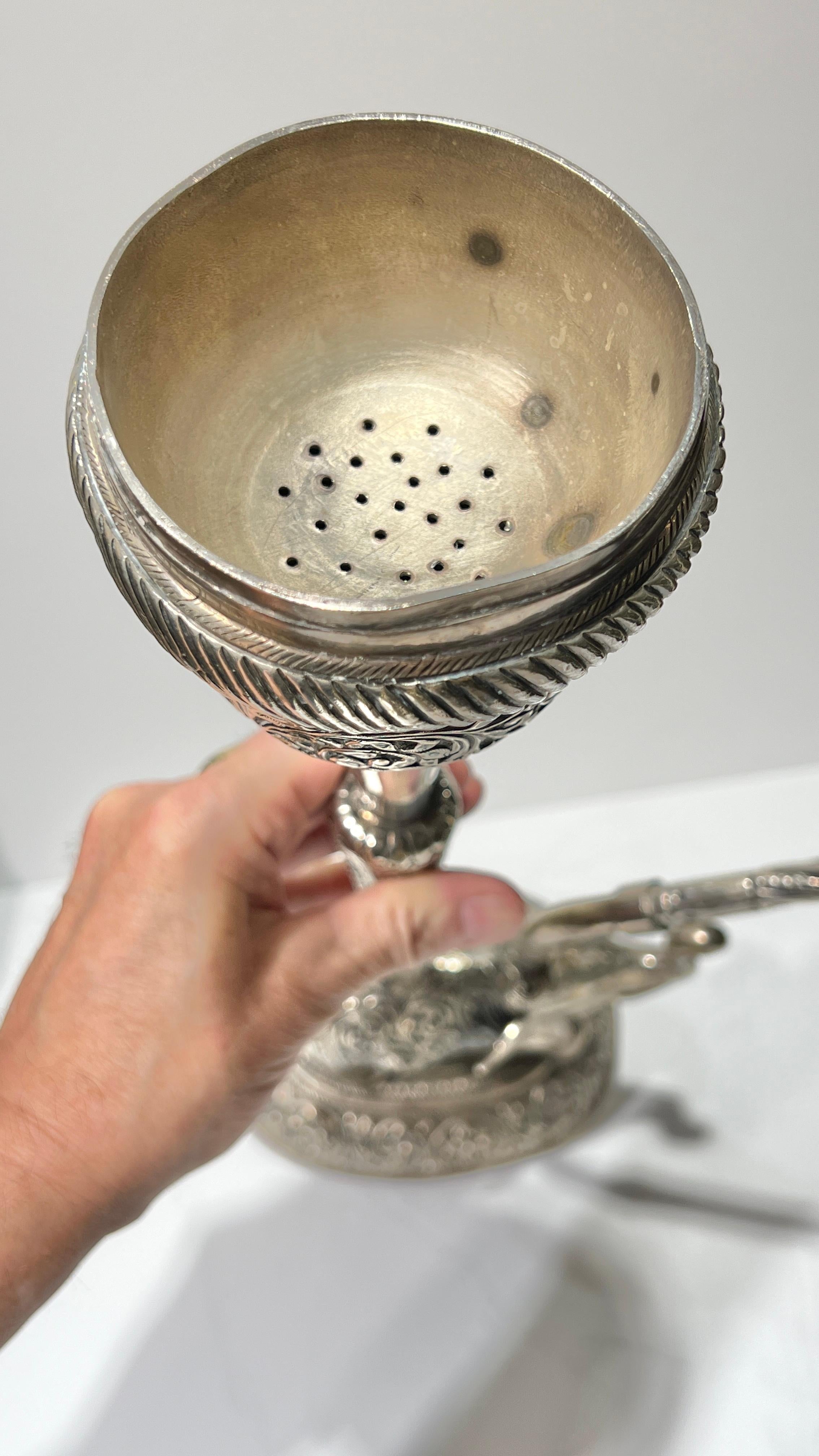 19th Century Indian Elephant Form Silver Huqqa / Hookah For Sale 5