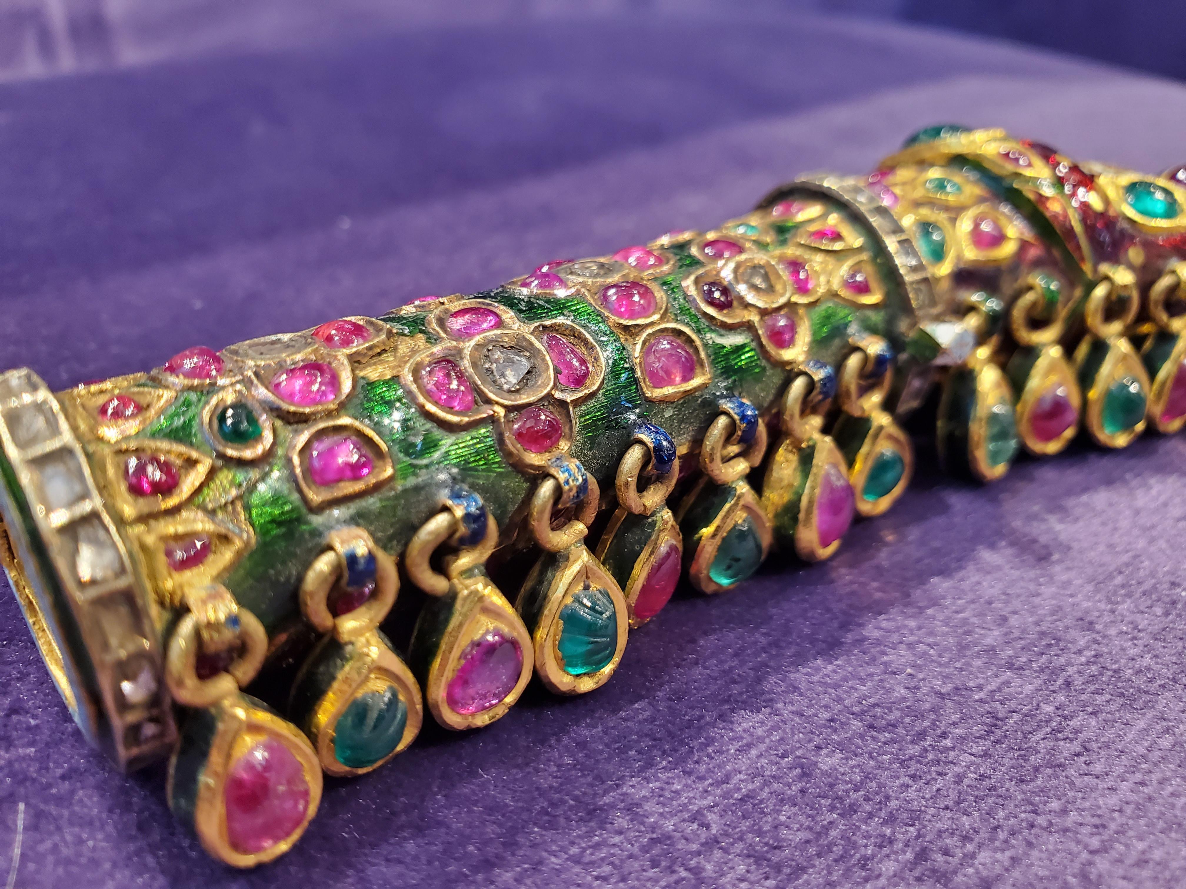 19th Century Indian Gemstone and Enamel Water Pipe or Hooka Makara Mouth Piece In Excellent Condition For Sale In New York, NY