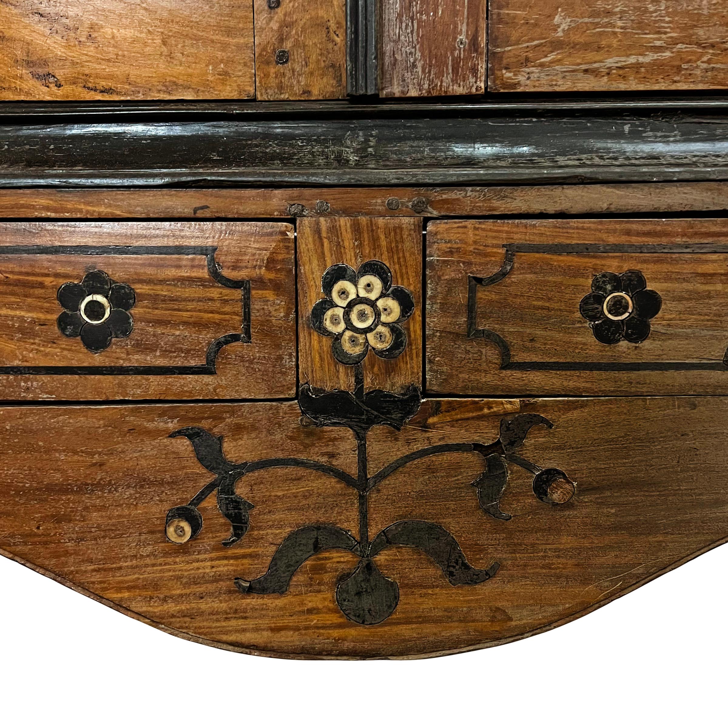 19th Century Indian Marquetry Inlaid Cabinet For Sale 7