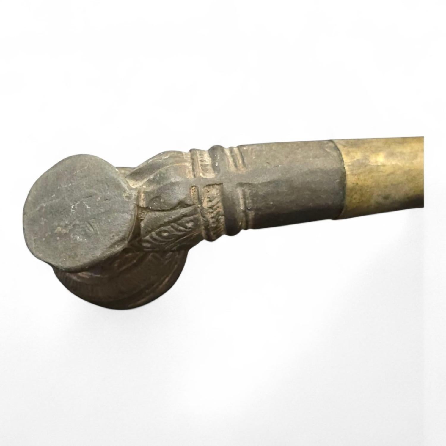 Pipa india del siglo XIX - Piedra tallada y metal plateado Indio en venta