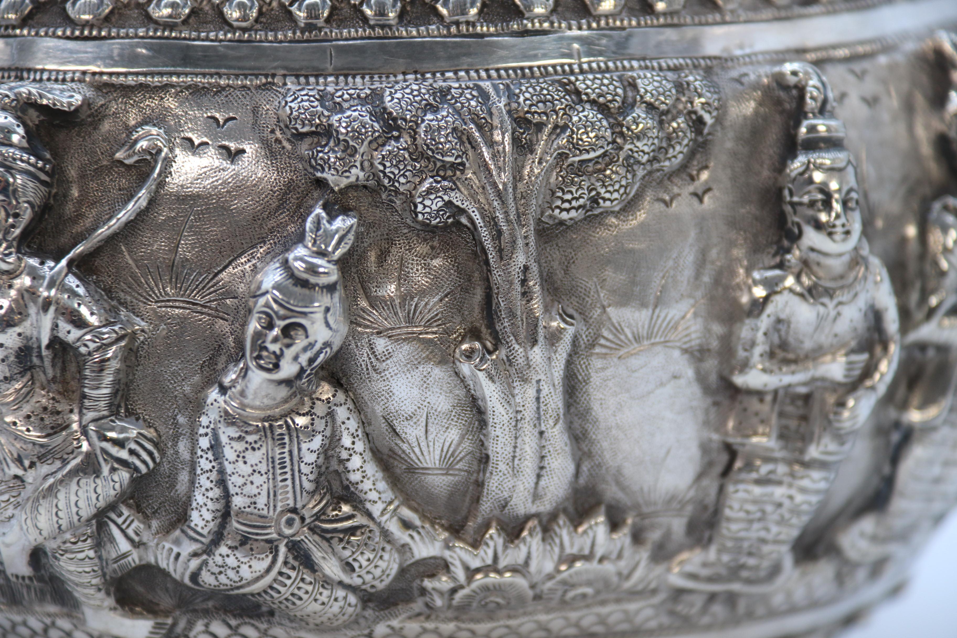 19th century Indian silver Raj period deep relief repousse work bowl circa 1870 For Sale 13