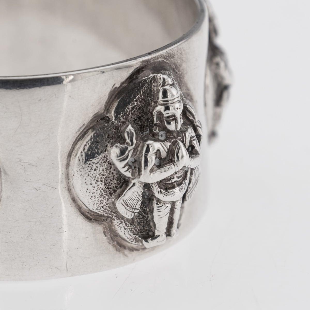Set di sei portatovaglioli in argento massiccio indiano del XIX secolo, P. Orr & Sons in vendita 4