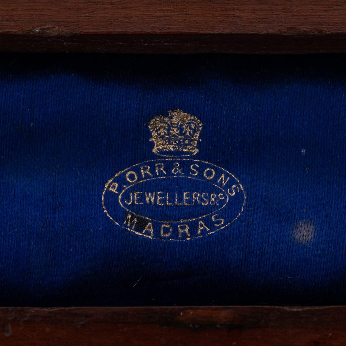 Set di sei portatovaglioli in argento massiccio indiano del XIX secolo, P. Orr & Sons in vendita 6