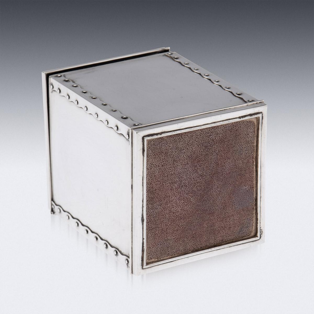 19th Century Indian Solid Silver Tea Chest Shaped Caddy, Hamilton & Co, c.1860 4