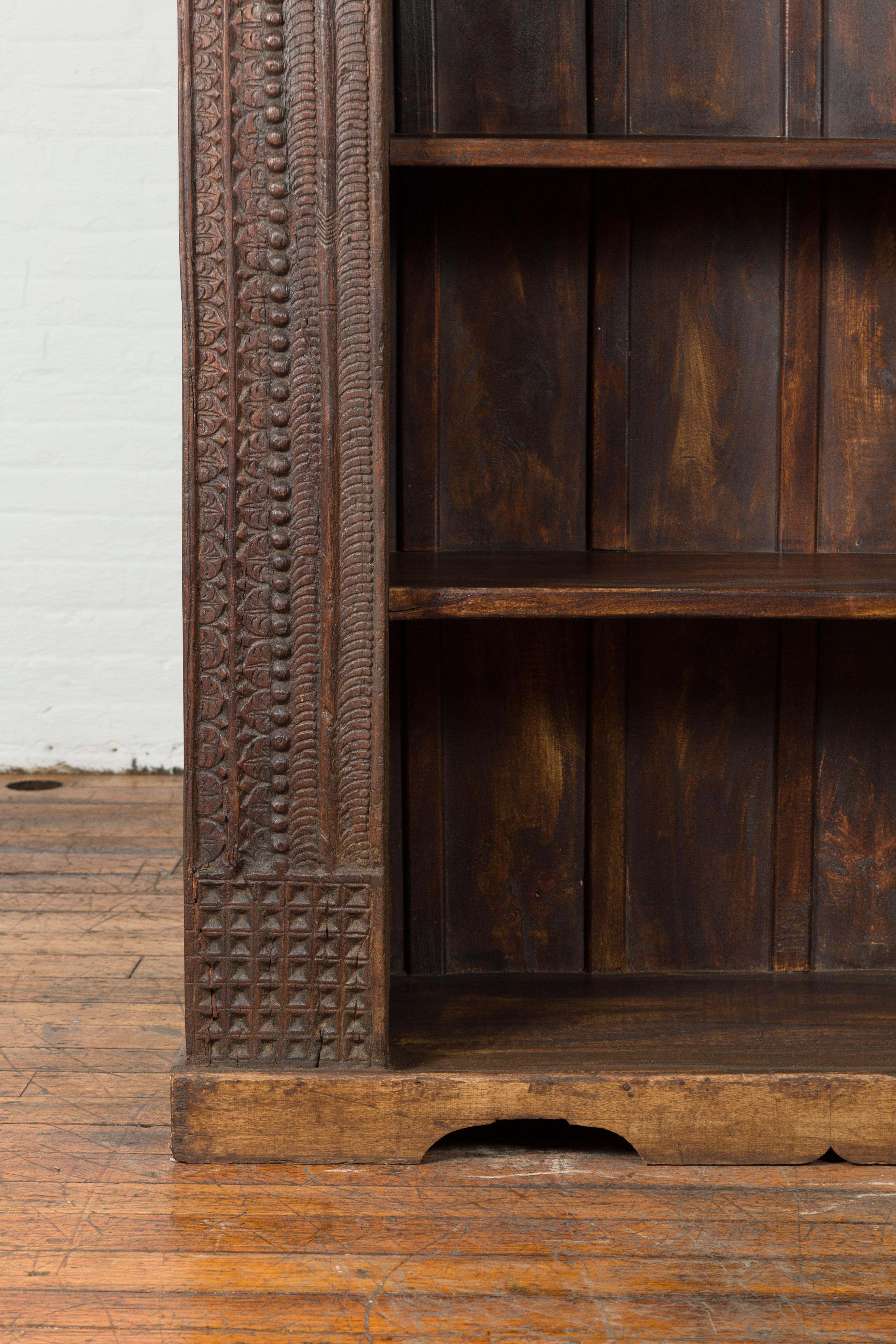 19th Century Indian Wooden Bookcase from Gujarat with Carved Friezes and Rosette For Sale 5