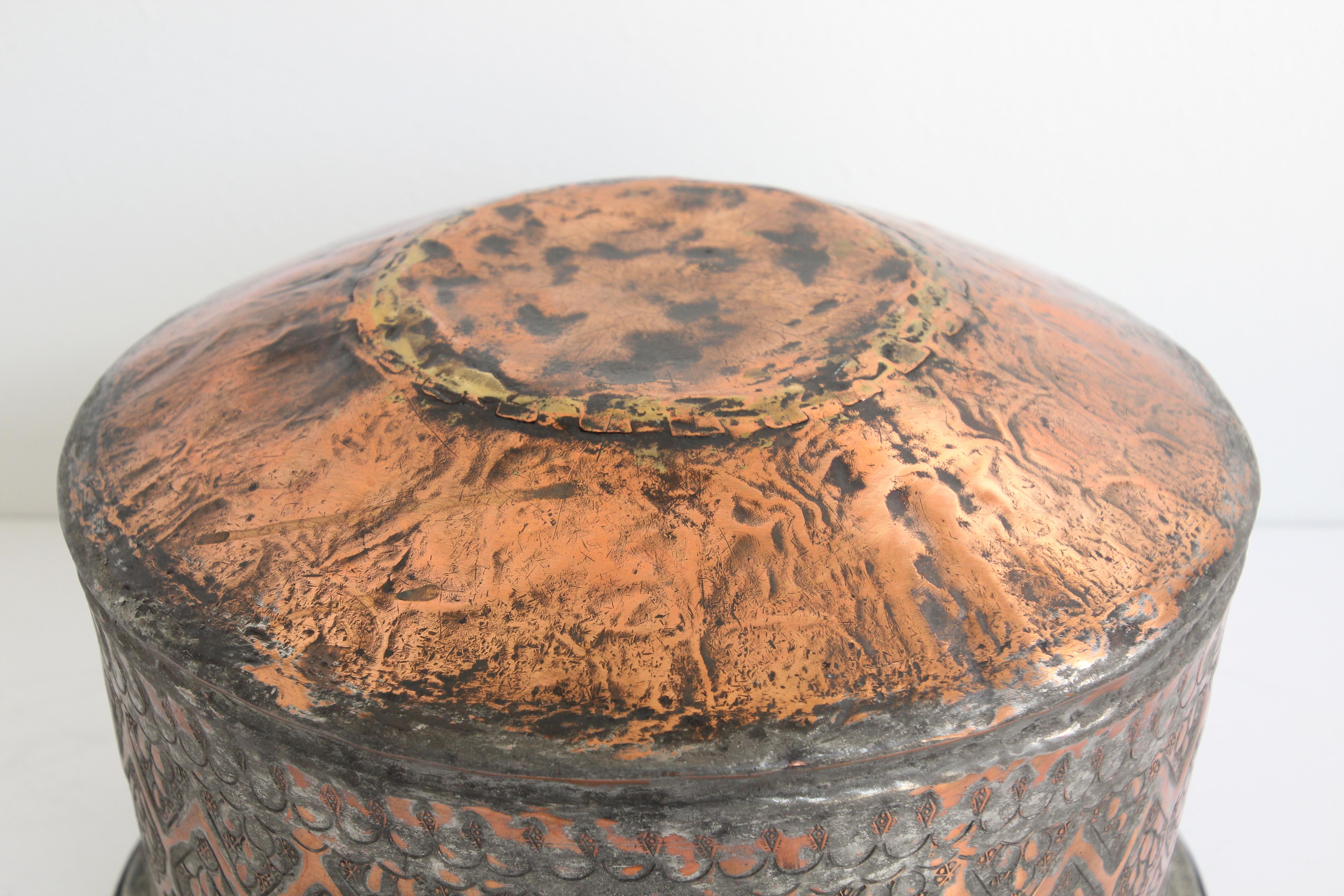 19th Century Indo Persian Mughal Tinned Copper Bowl For Sale 8