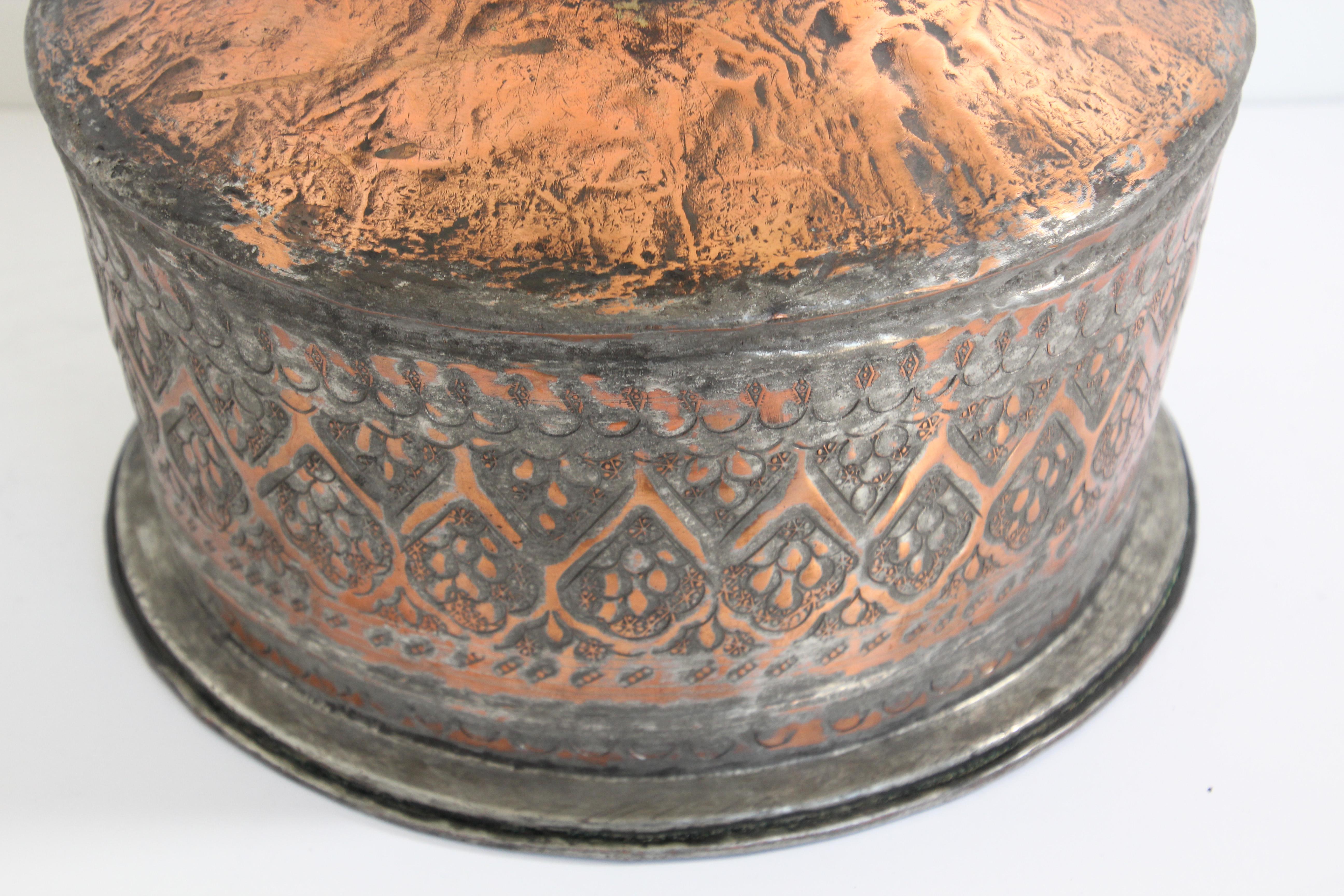 19th Century Indo Persian Mughal Tinned Copper Bowl For Sale 9