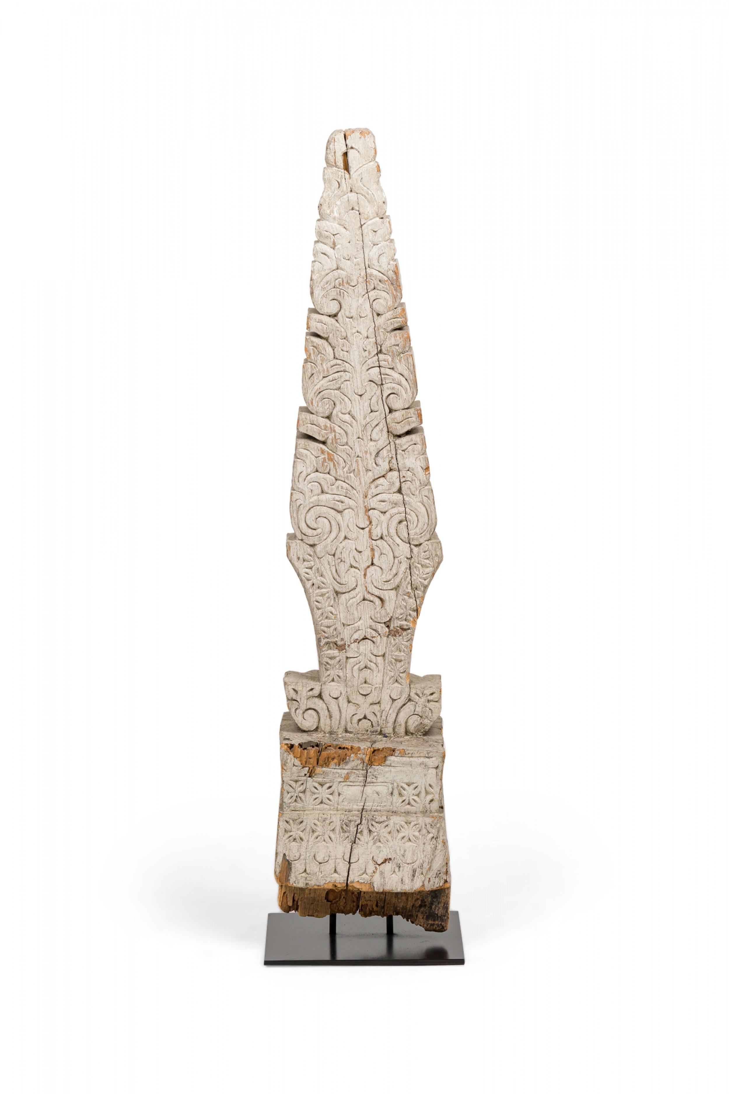Tribal 19th Century Indonesian Painted Wood Mile Marker Carving For Sale