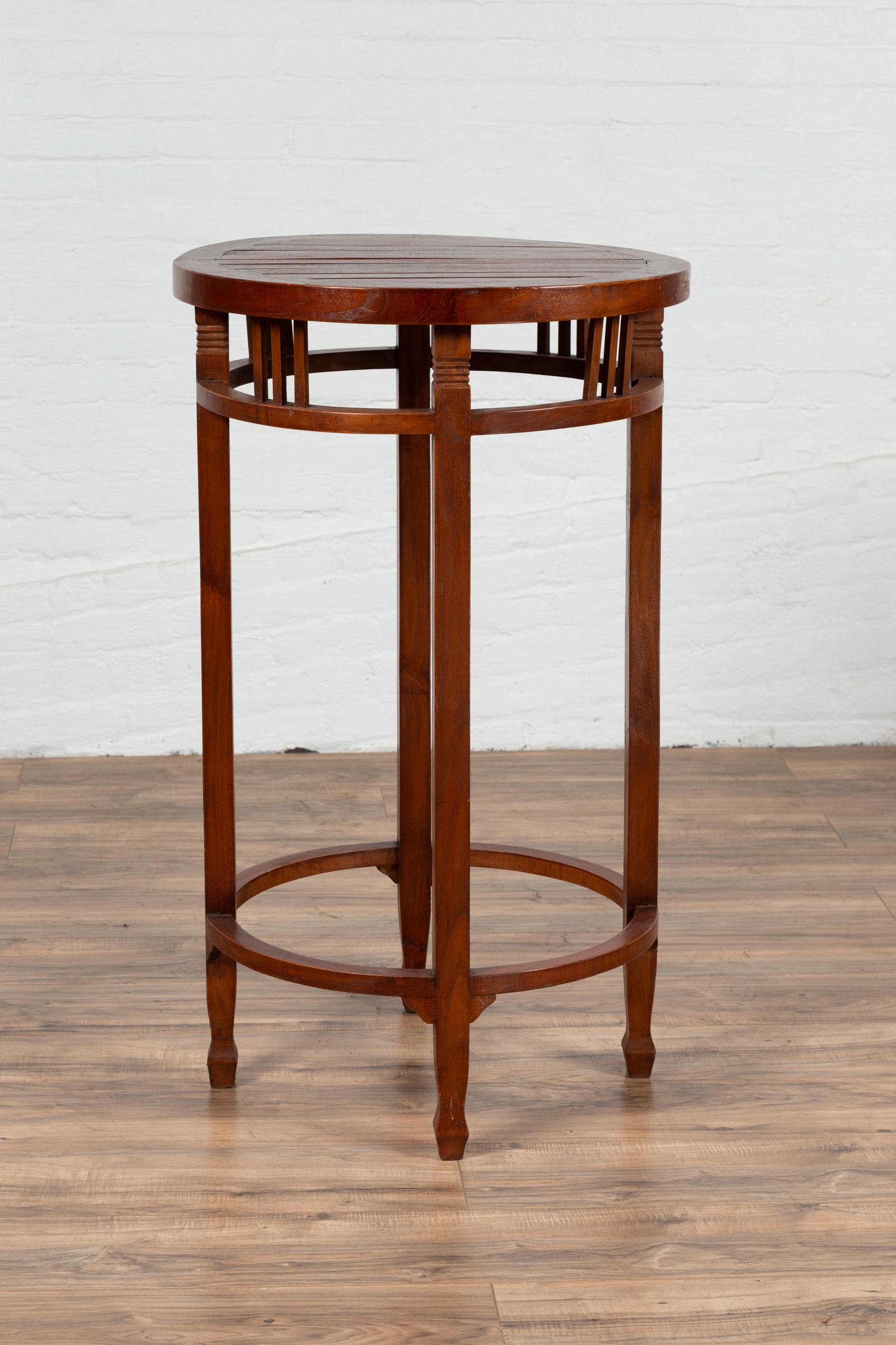 tall round pedestal table