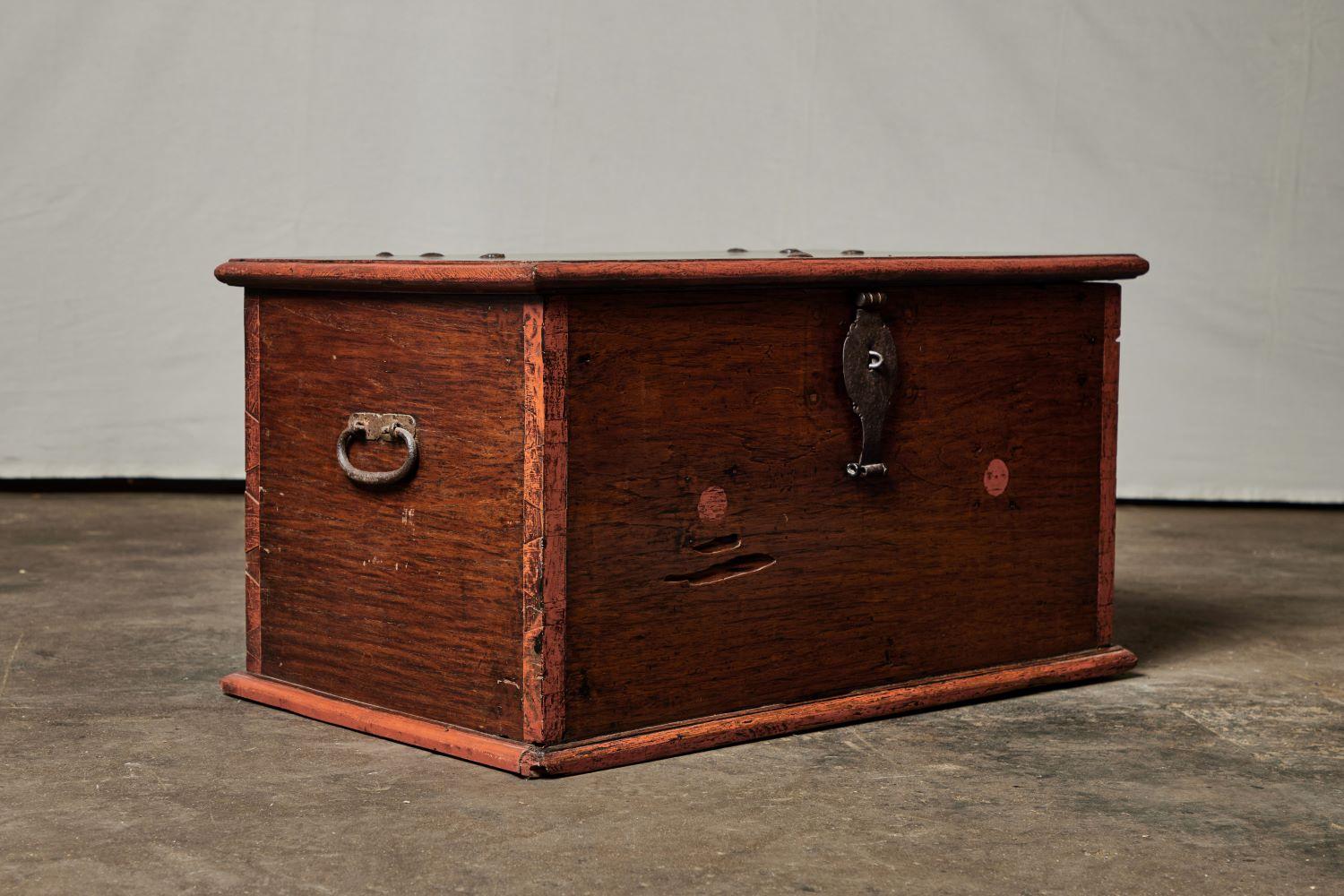 19th Century Indonesian Teak Trunk For Sale 5