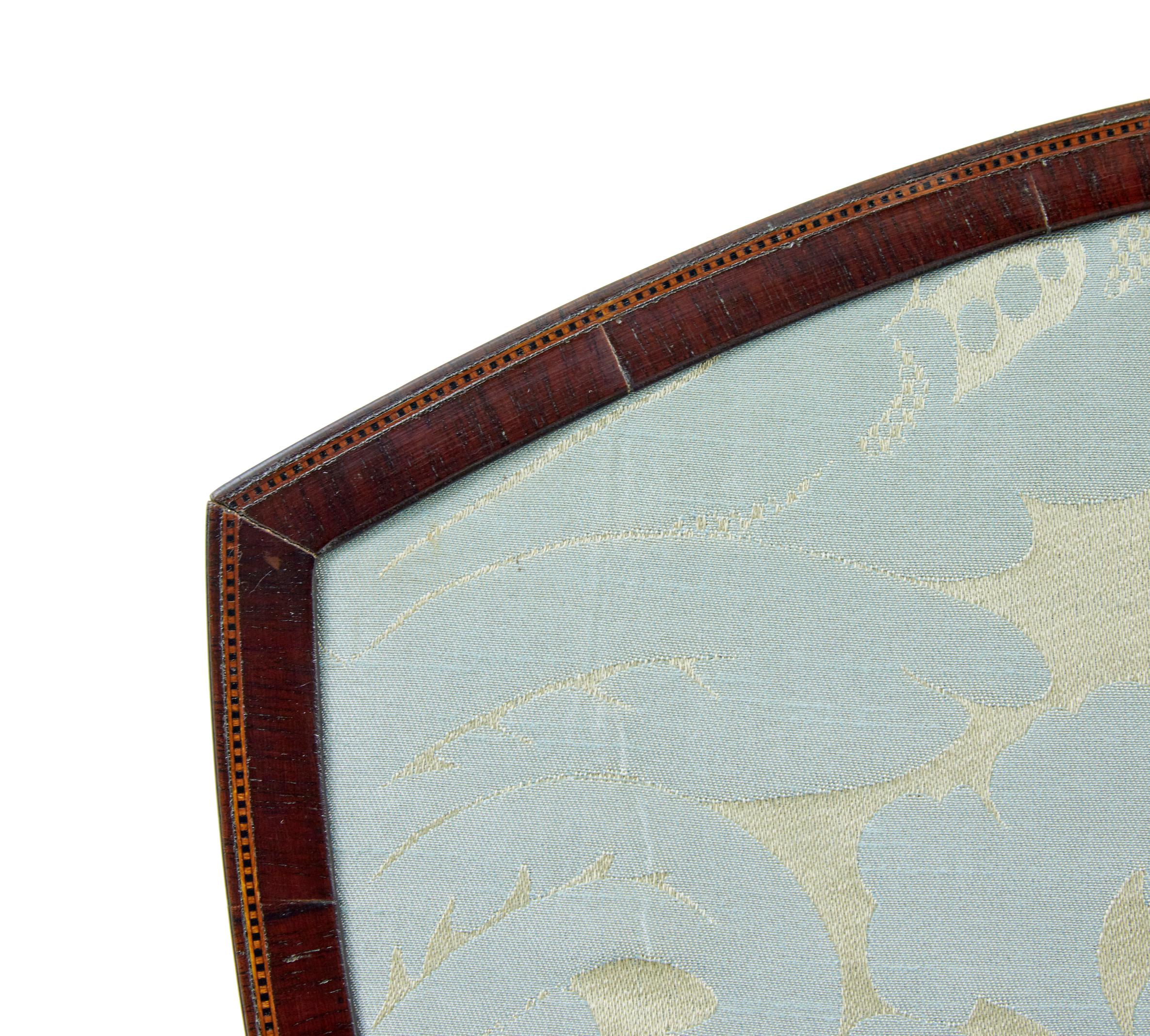 19th Century inlaid adjustable fire screen Bon état - En vente à Debenham, Suffolk