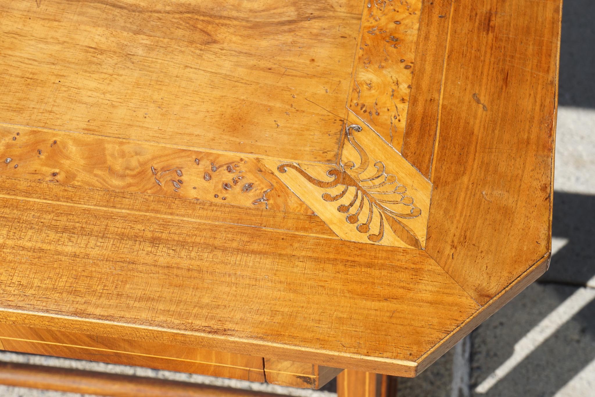 19th Century Inlaid Austrian Biedermeier Writing Table In Good Condition In Hudson, NY