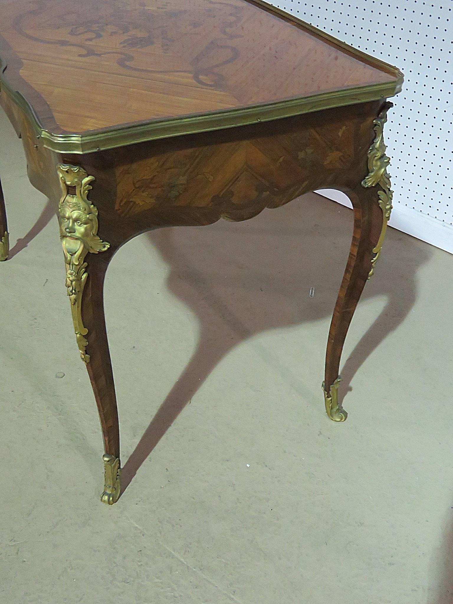 Regency 1870s Era French Inlaid Kingwood Louis XV Bureau Plat Writing Table Desk
