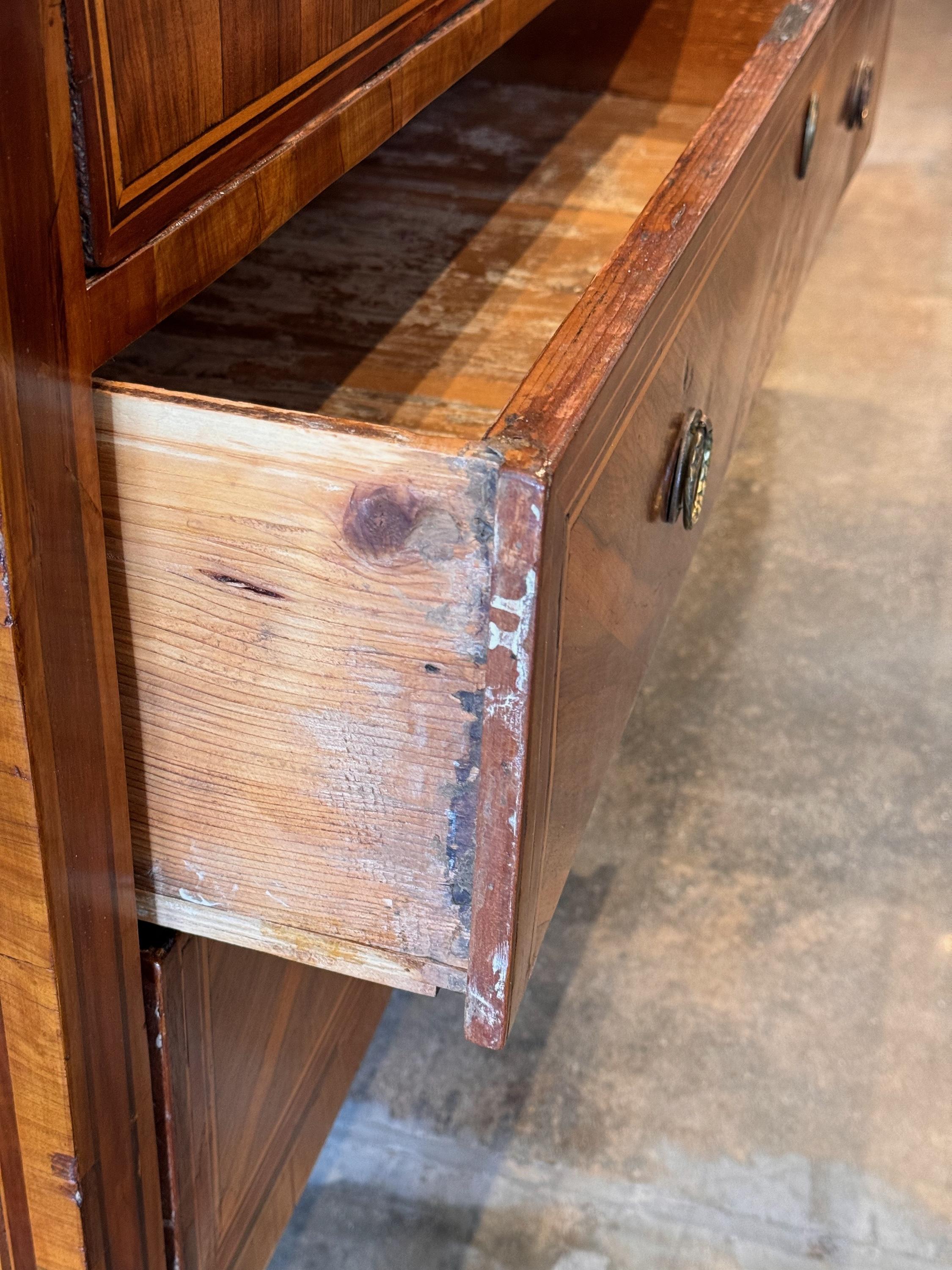 19th Century Inlaid Commode For Sale 2