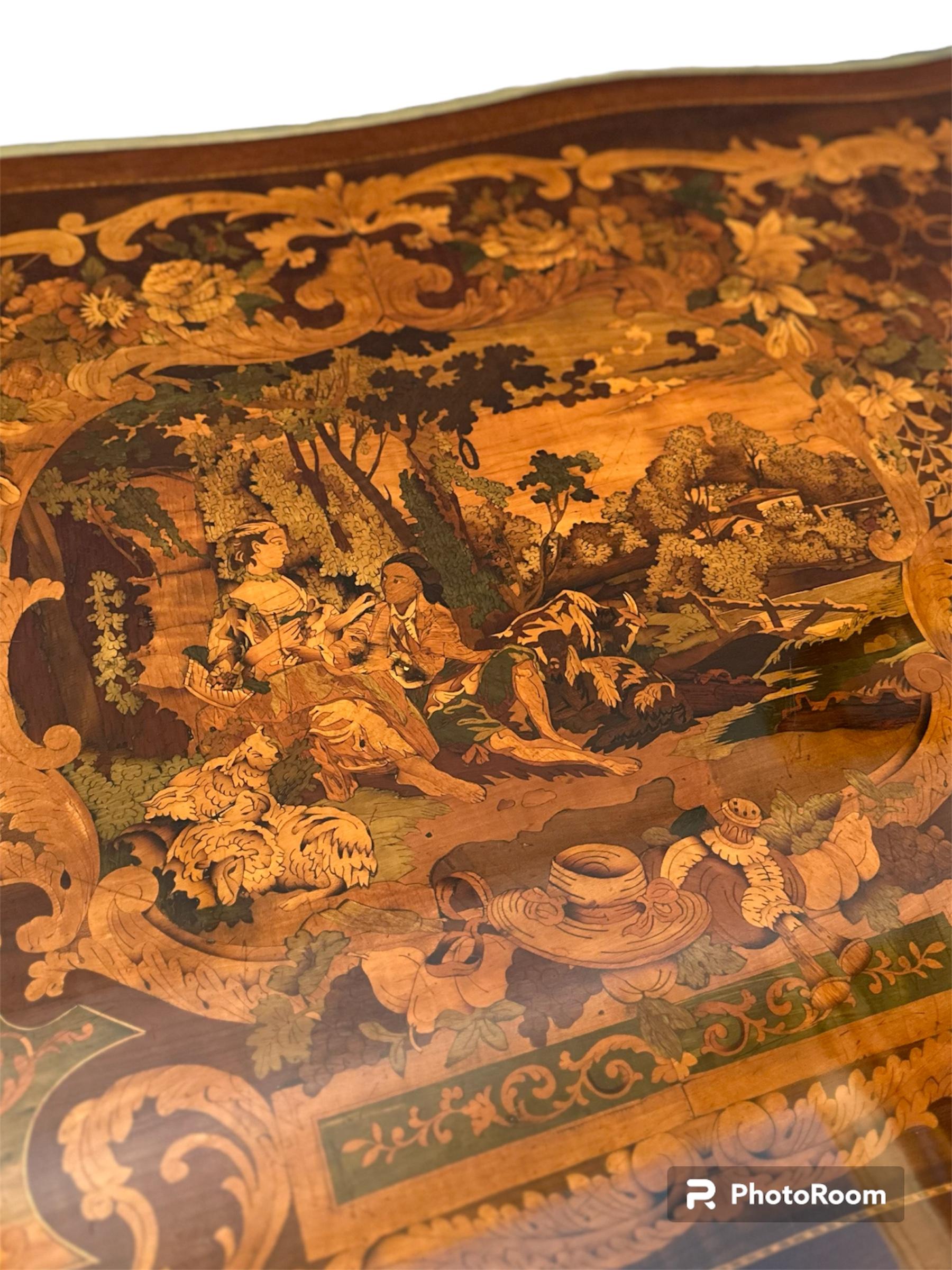 19th Century Inlaid Desk Mounted with Gilded Bronzes, by Paul Sormani In Good Condition In PALERMO, IT