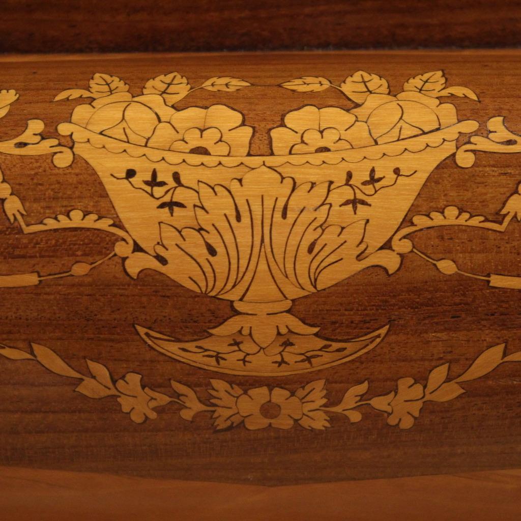 table console espagnole ancienne du 19e siècle en bois doré incrusté, 1860 en vente 2