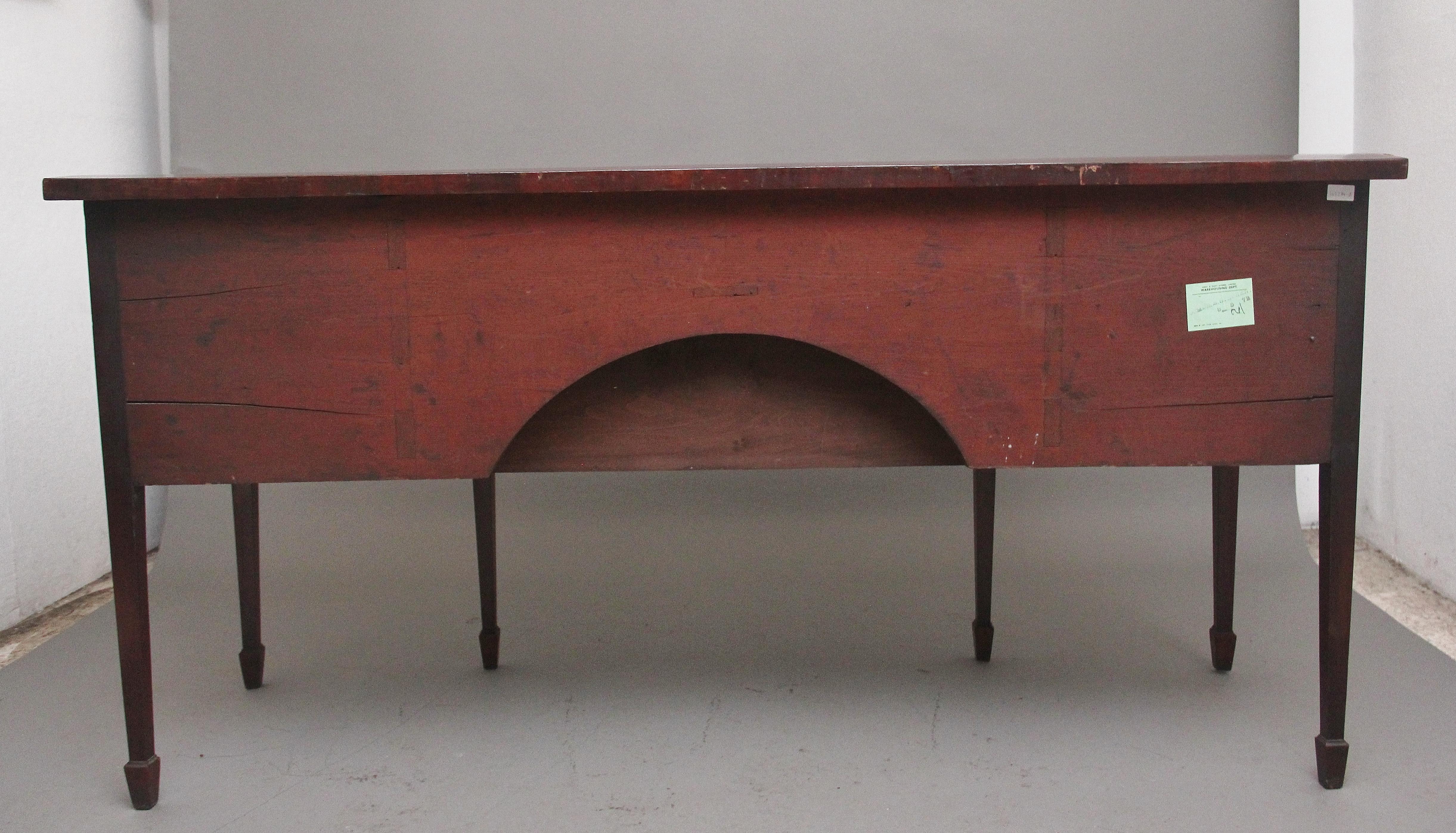 19th Century inlaid mahogany bowfront sideboard In Good Condition For Sale In Martlesham, GB